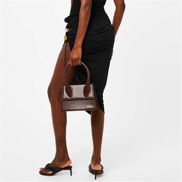 Jacquemus o1g2r1mq1024 Midi Skirt in Black Size 25" / US 0 / IT 36 - 5 Thumbnail