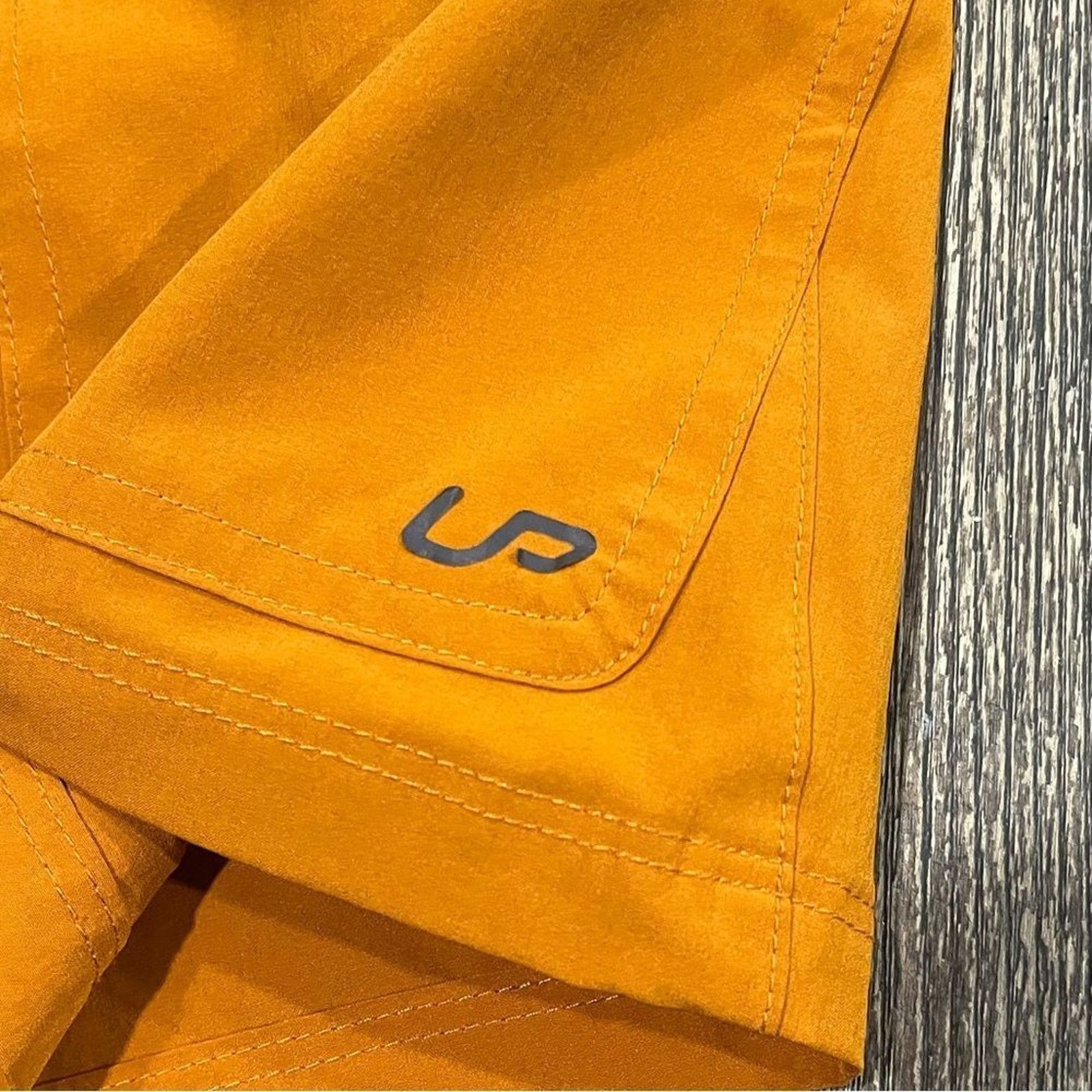 Vintage InPro Mens Running Shorts Elastic Waist Lightweight Zip S Size US 30 / EU 46 - 4 Thumbnail