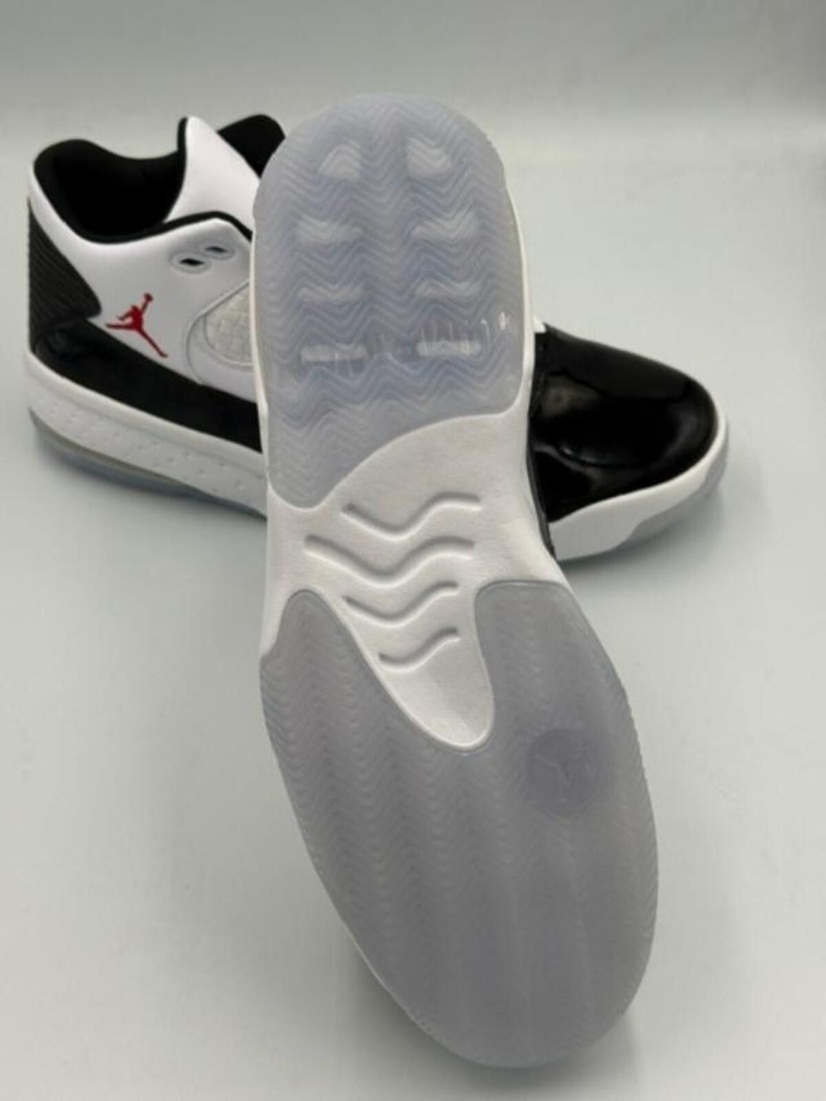 Jordan Brand Jordan Max Aura 2 Sneakers - New - Men's Size 11.5 Size US 10 / EU 43 - 6 Thumbnail