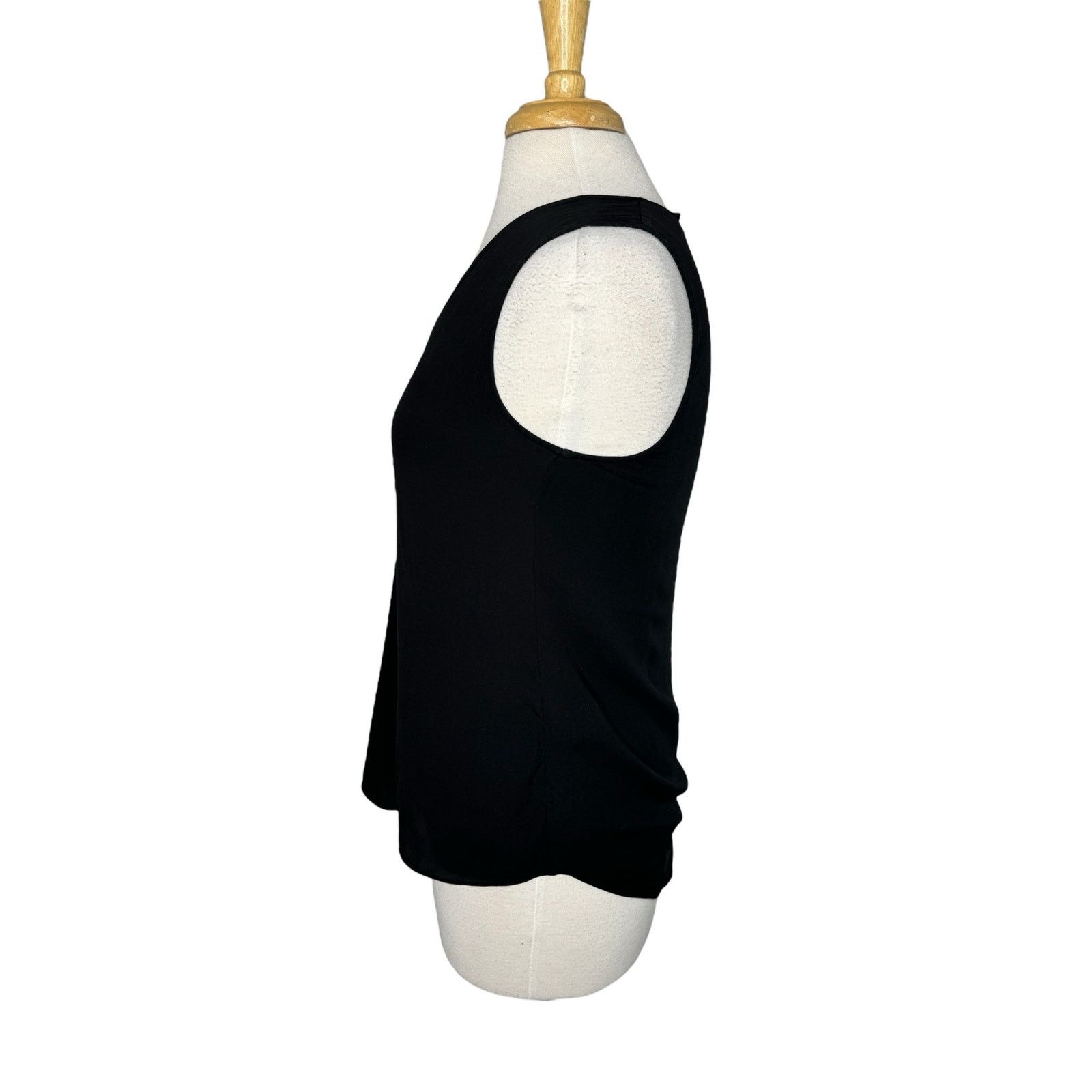 Theory THEORY Meighlan Black Sleeveless Silk Top Small Women V-neck Size S / US 4 / IT 40 - 2 Thumbnail