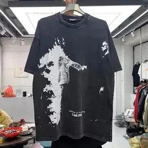 Japanese Brand × Vintage album featuring heroes and villains printed Size US L / EU 52-54 / 3 - 4 Thumbnail