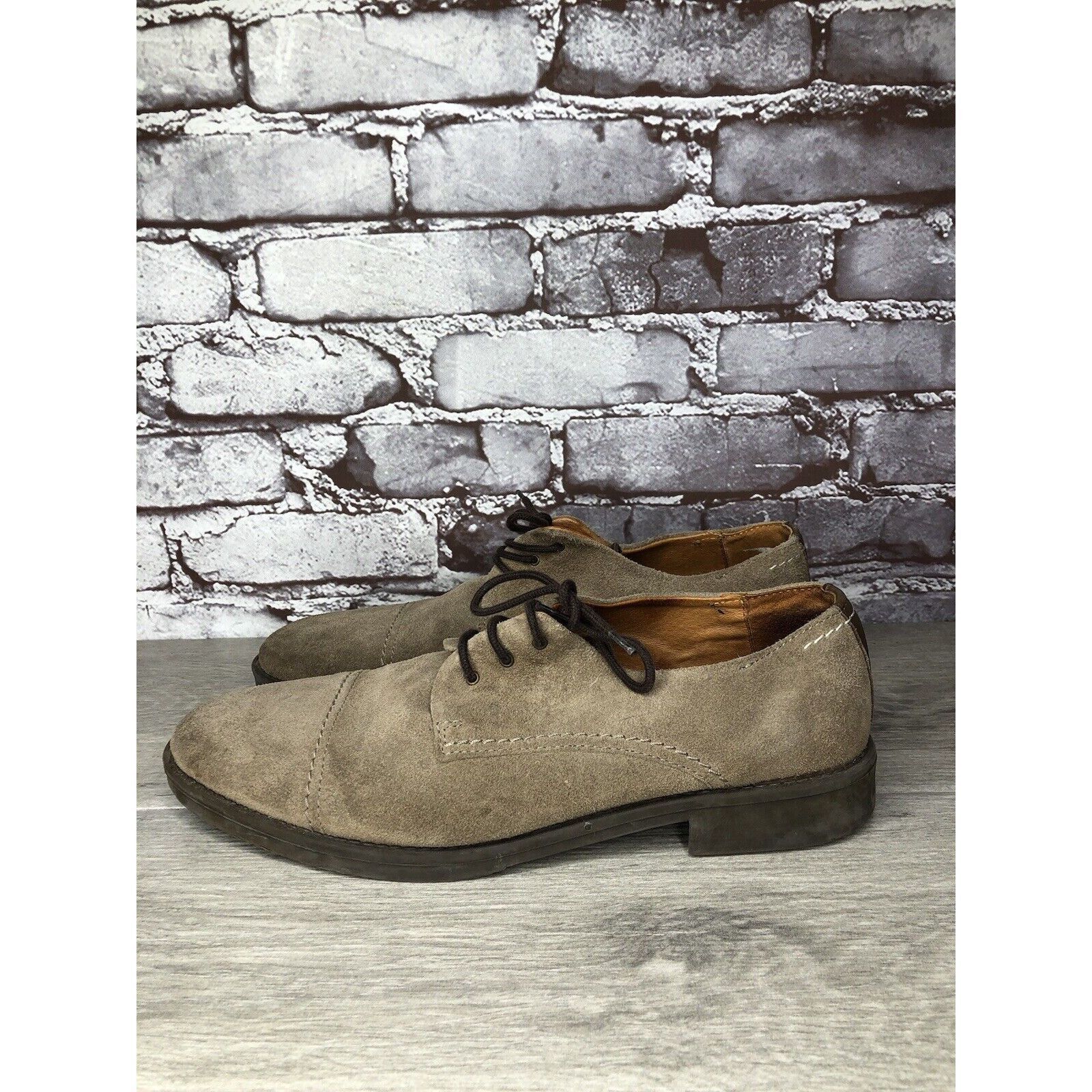 Other Experience Taupe Suede Leather Oxfords Cap Toe Casual Shoes Size US 9 / EU 42 - 21 Thumbnail