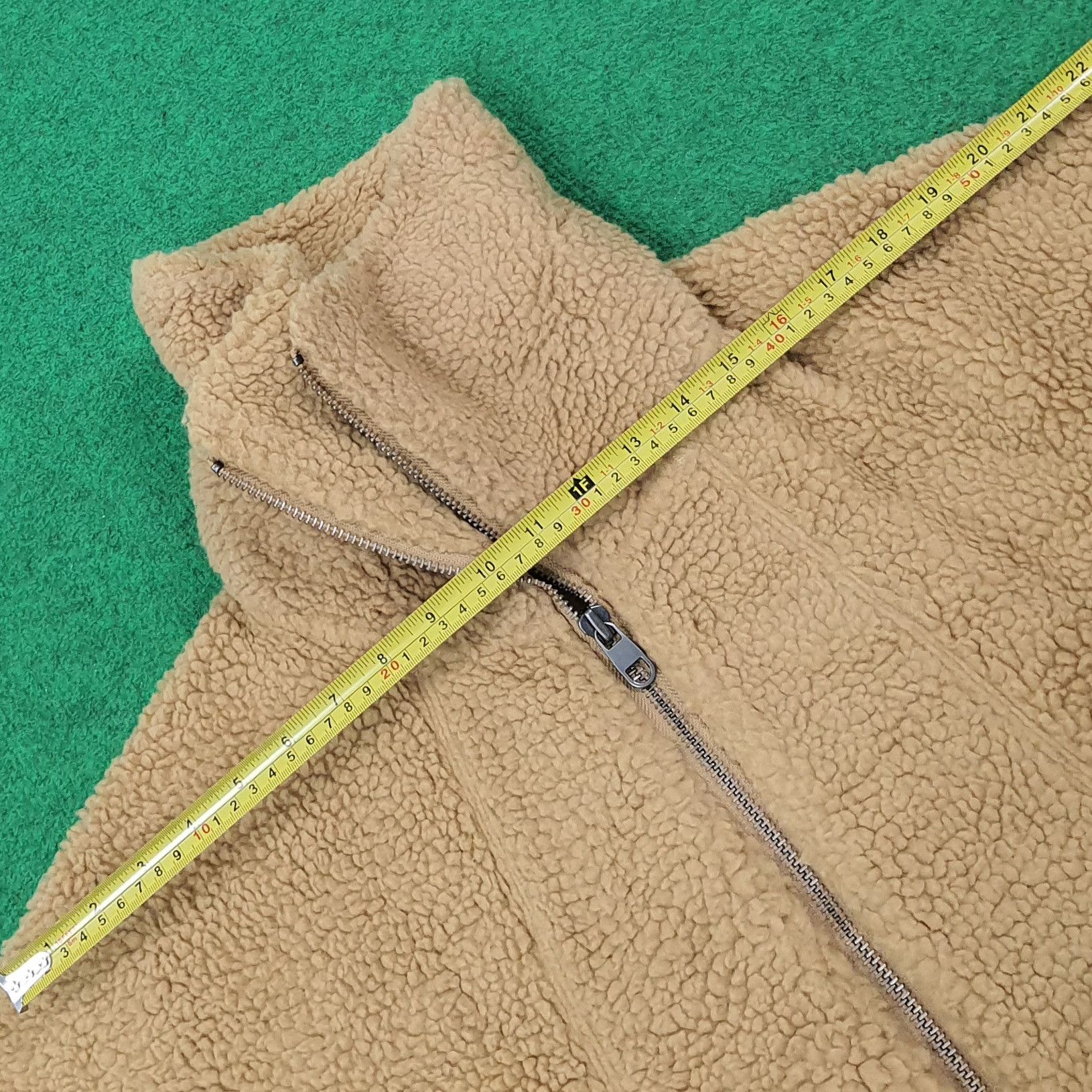 Undercover × Uniqlo Vintage Uniqlo U Boxy Fleece Custom Undercover Logo C275N20 Size US S / EU 44-46 / 1 - 8 Thumbnail