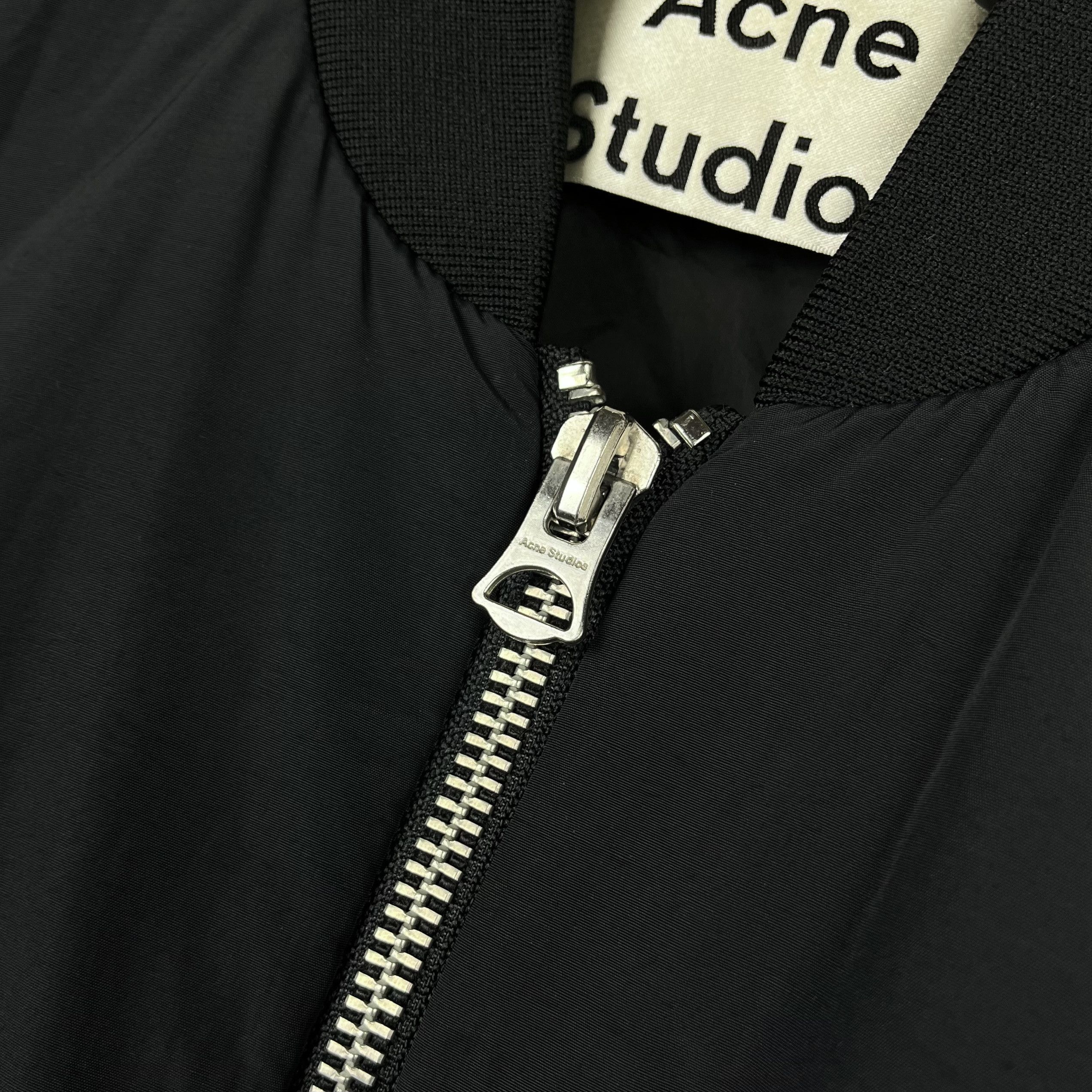 Acne Studios Ladies Acne Studios Nylon Long Bomber Jacket Size XS / US 0-2 / IT 36-38 - 7 Thumbnail