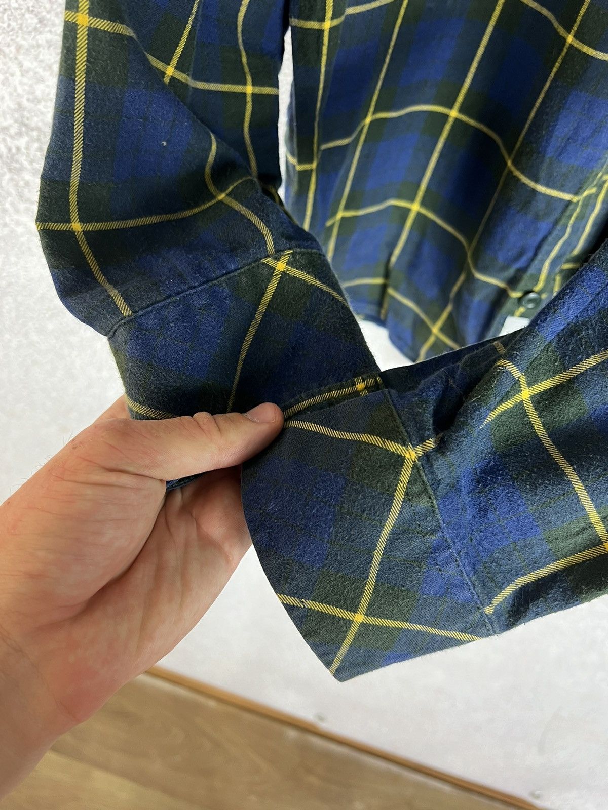 Carhartt Vintage Carhartt WIP Check Flannel Shirt Size US L / EU 52-54 / 3 - 6 Thumbnail