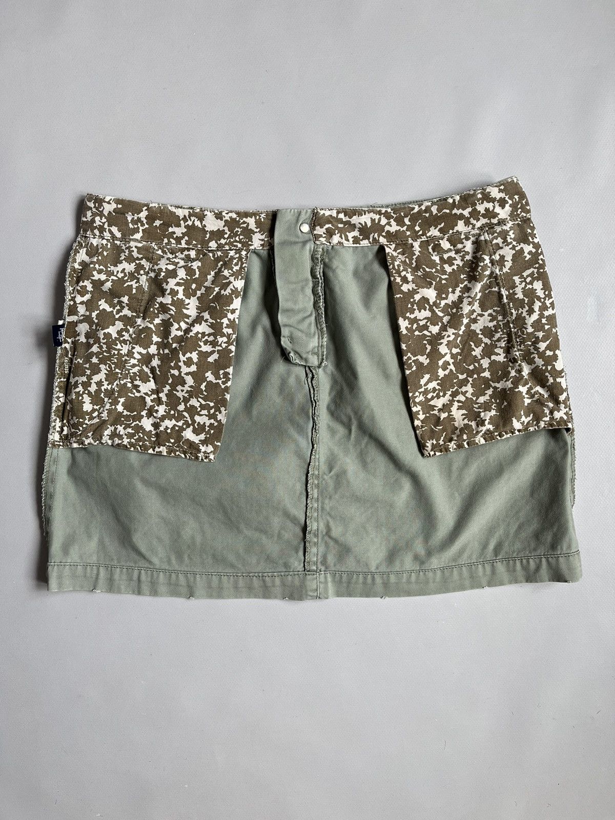 Stussy × Vintage Stussy Y2K Women Grey Pockets Faded Mini Skirt Size 32" / US 10 / IT 46 - 14 Thumbnail