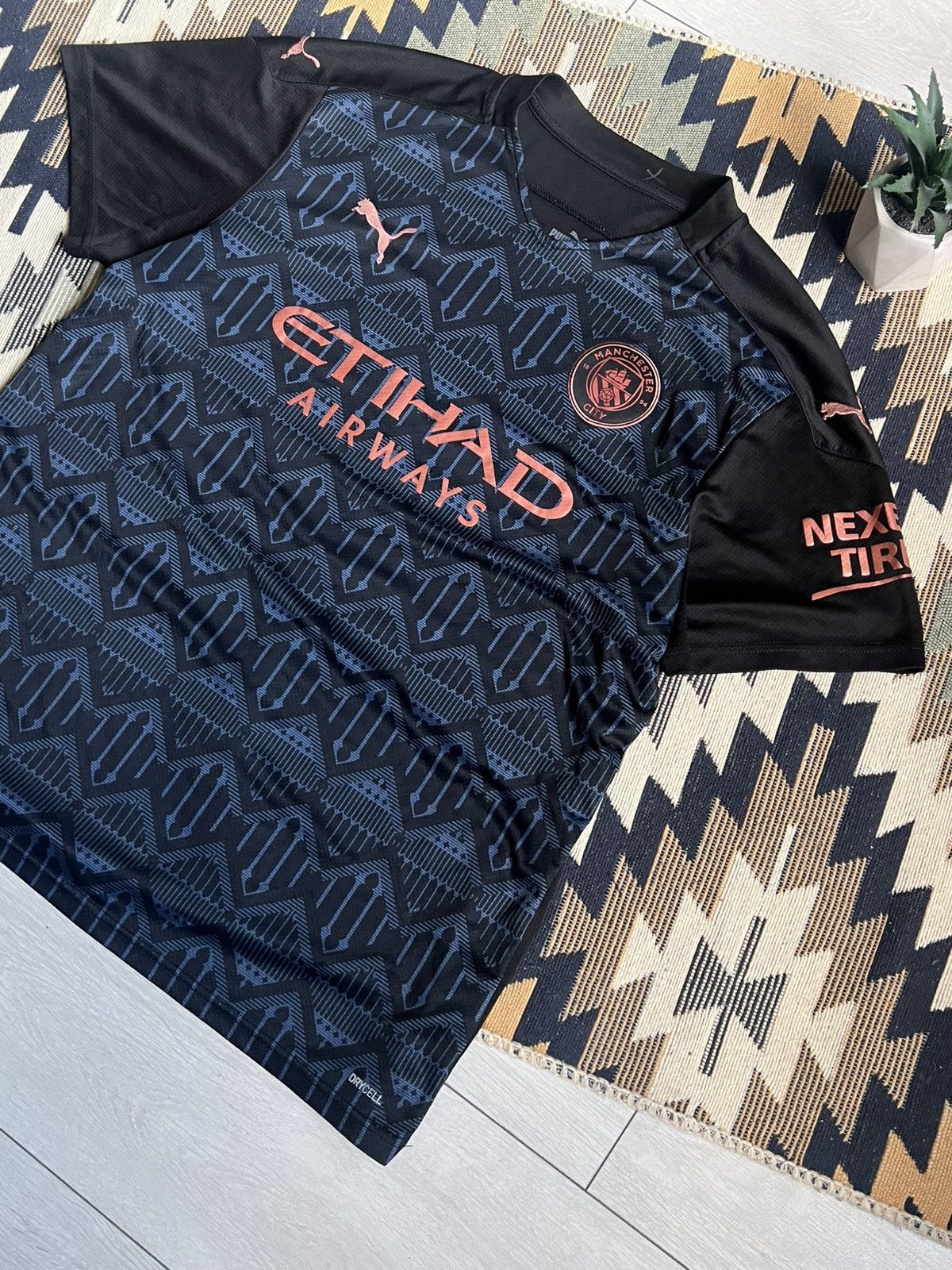 Puma Manchester City Puma 2019/20 Blokecore Soccer Jersey Size US XL / EU 56 / 4 - 4 Thumbnail