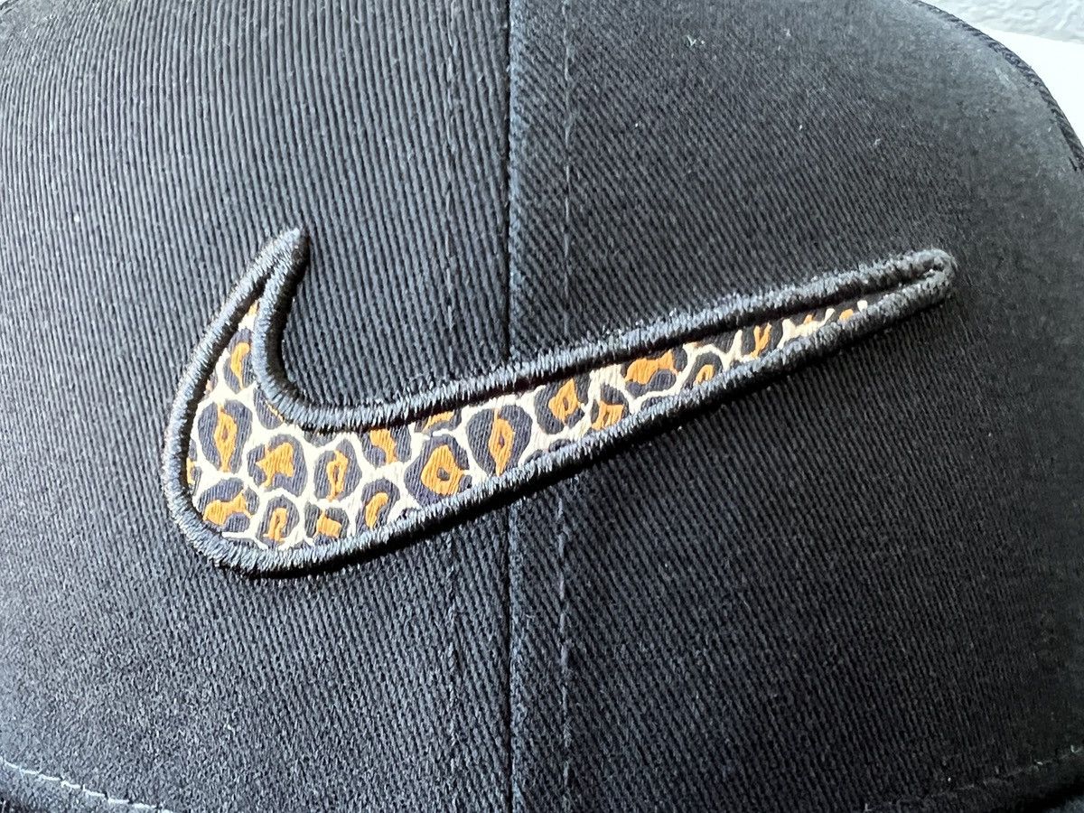 Kith × Nike FW17 - Kith x Nike Swoosh Snapback - Black/Leopard Size ONE SIZE - 8 Thumbnail