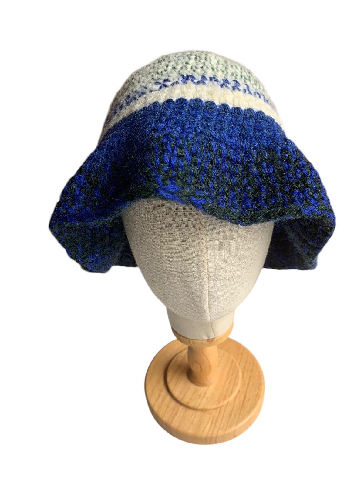 Japanese Brand × Kapital × Vintage Knitted Crochet Winter session Big Bucket Hats🧶 Size ONE SIZE - 3 Thumbnail