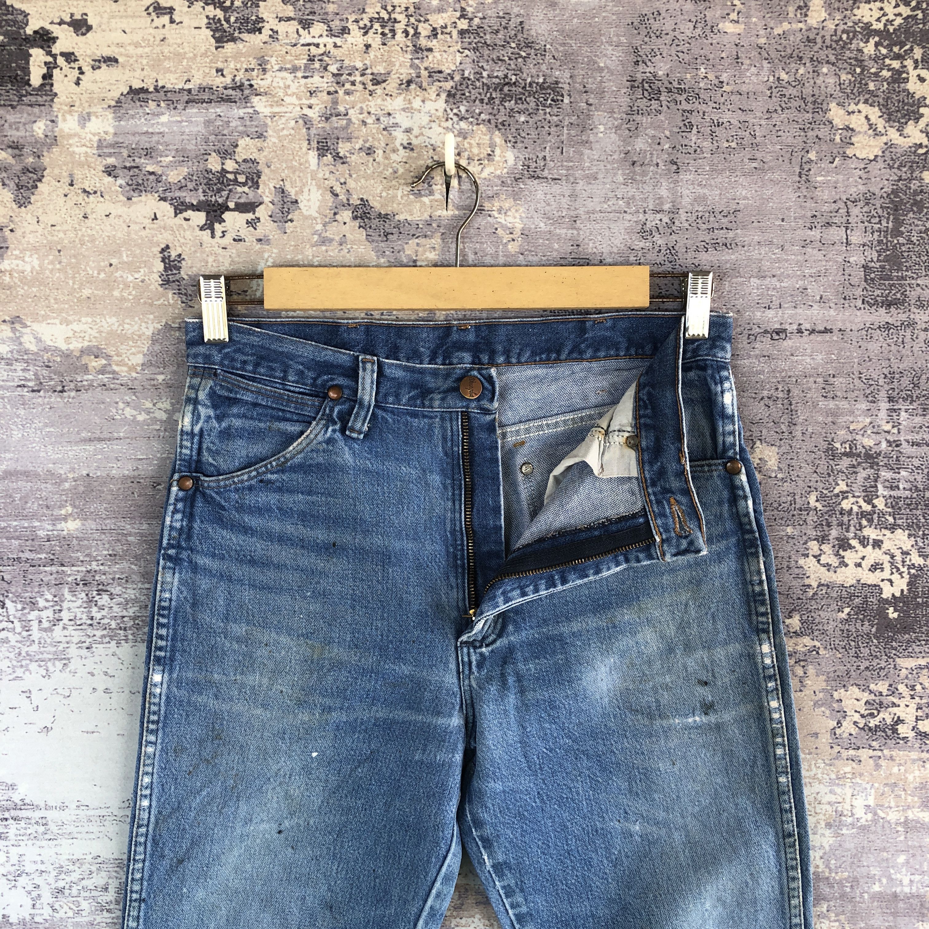 Vintage Vintage Distressed Wrangler Jeans Faded Blue Denim Pants Size US 30 / EU 46 - 6 Thumbnail