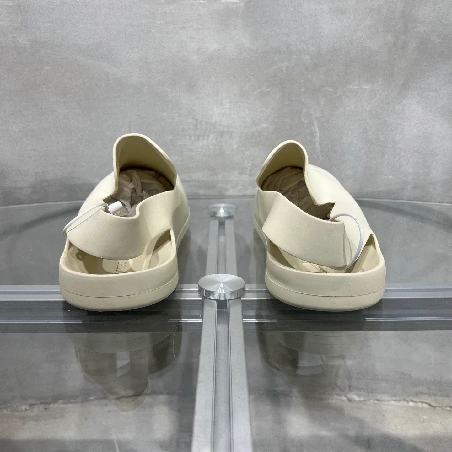 Bottega Veneta Bottega Veneta Puddle Mule White 43 Size US 12 / IT 42 - 6 Thumbnail