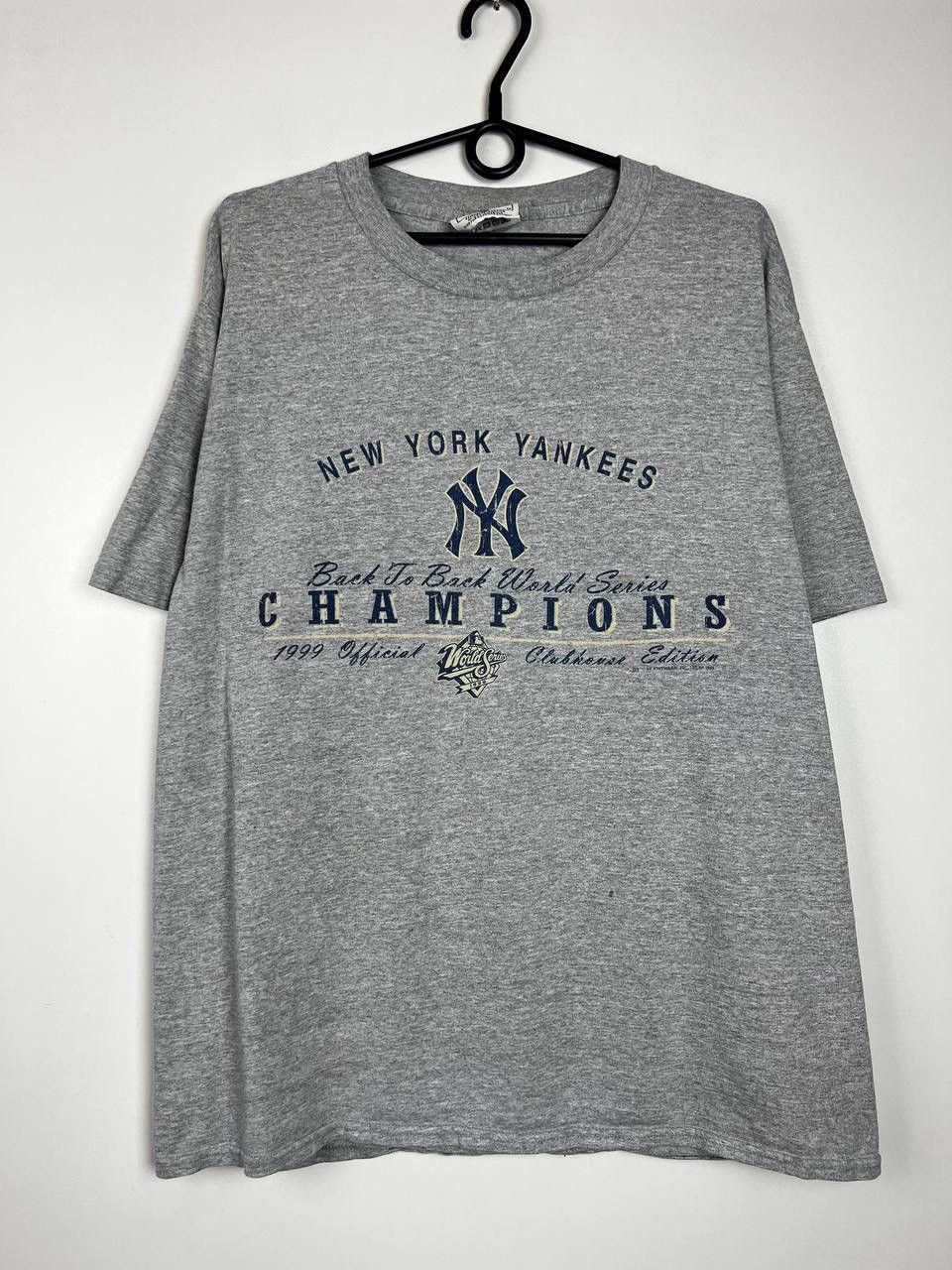 Vintage New York Yankees 90s vintage t-shirts size L Size US L / EU 52-54 / 3 - 1 Thumbnail