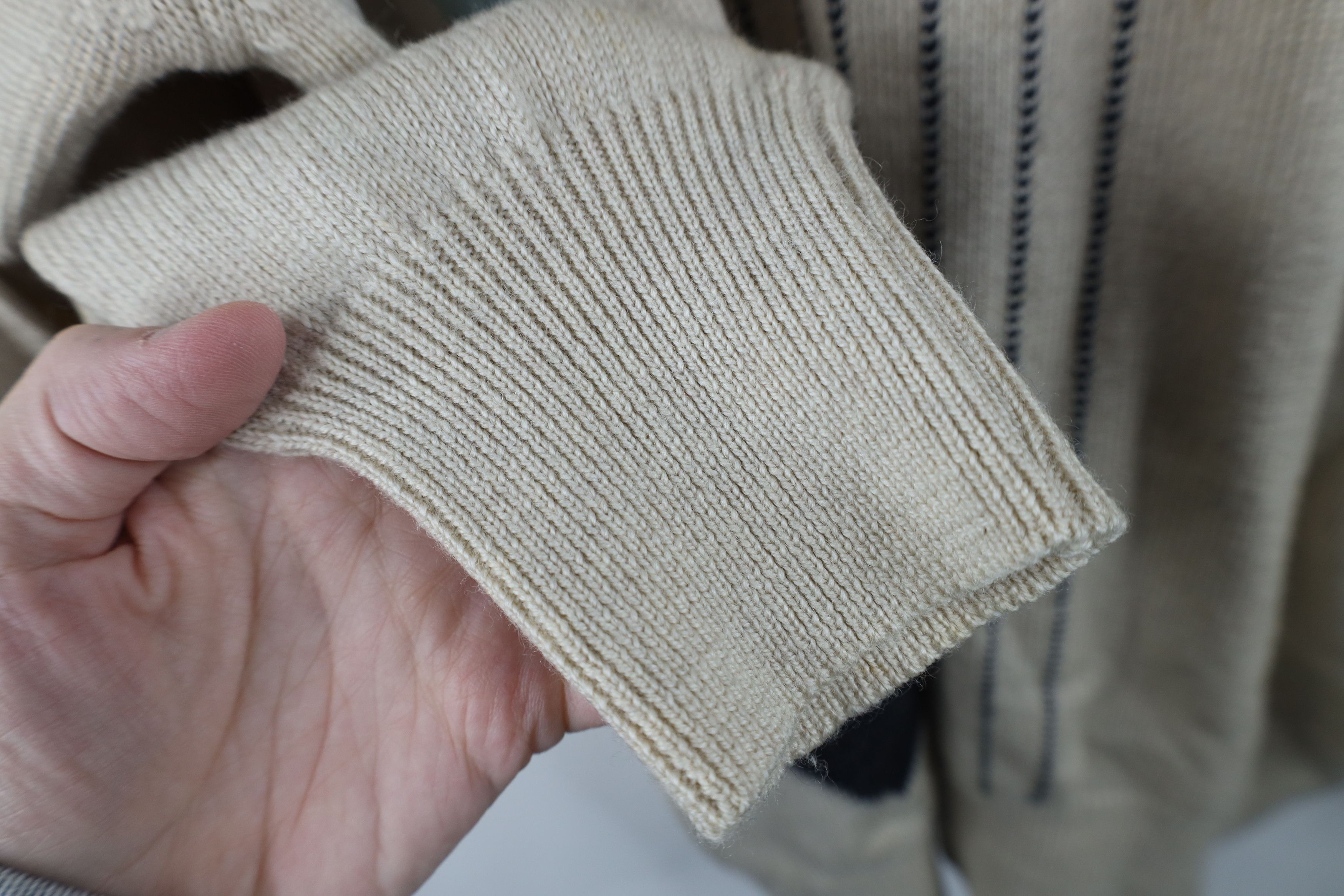 Vintage Vintage 90s Streetwear Argyle Pure New Wool Knit Sweater Size US L / EU 52-54 / 3 - 10 Thumbnail
