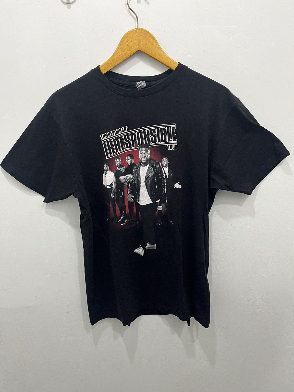 Japanese Brand American Comedian The Kevin Hart Irresponsible Tour Tees Size US M / EU 48-50 / 2 - 1 Thumbnail