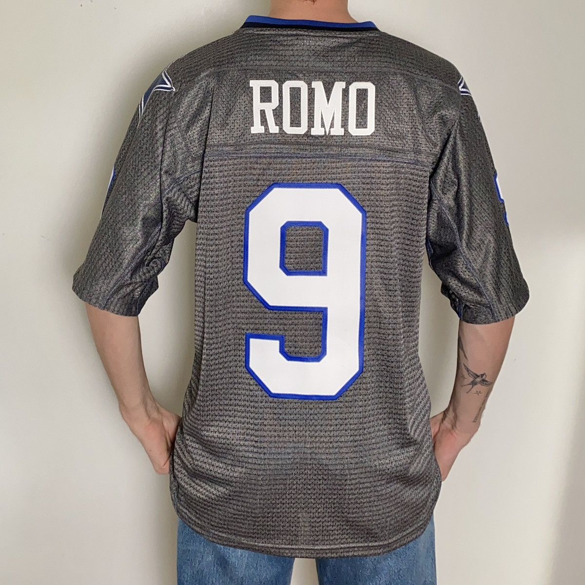 NFL NFL Dallas Cowboys Tony Romo Jersey Rare Size M Size US M / EU 48-50 / 2 - 2 Thumbnail