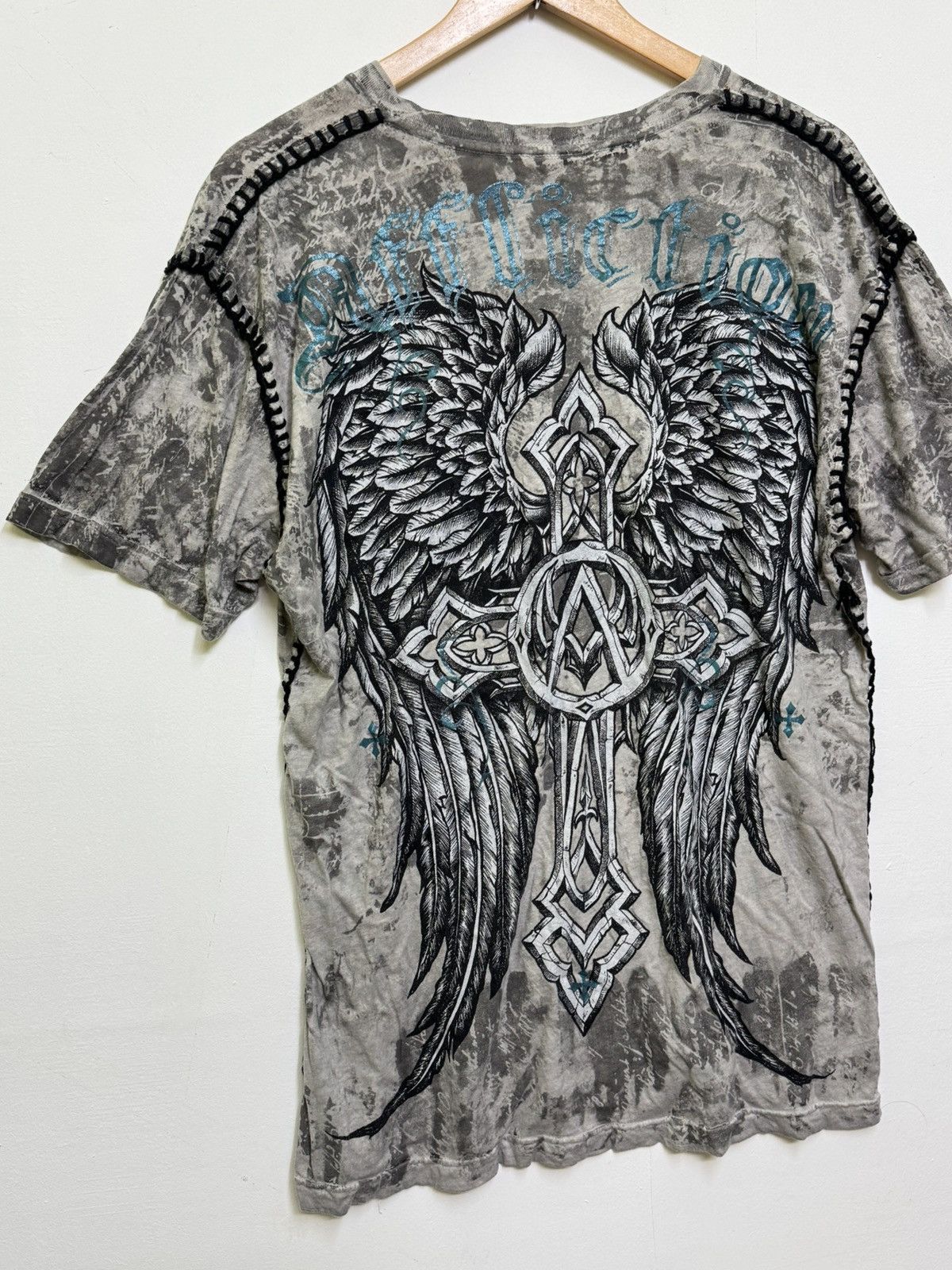 Affliction Rare Affliction Big Cross Wings Graphic Tee in Black Stitch Size US M / EU 48-50 / 2 - 7 Thumbnail