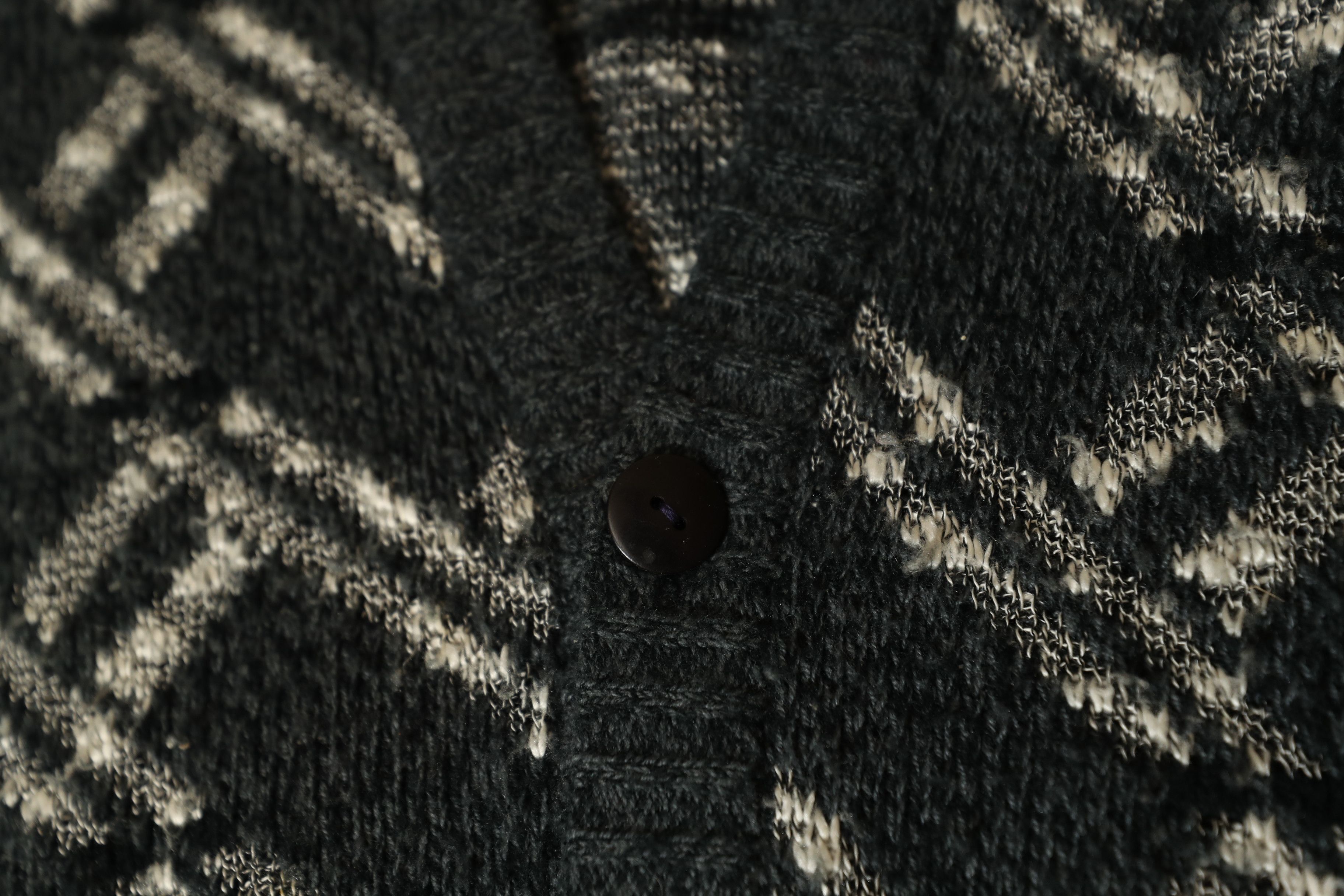 Vintage Michael Gerald Vintage Grey Acrylic Cardigan Sweater (M) Size US M / EU 48-50 / 2 - 5 Thumbnail