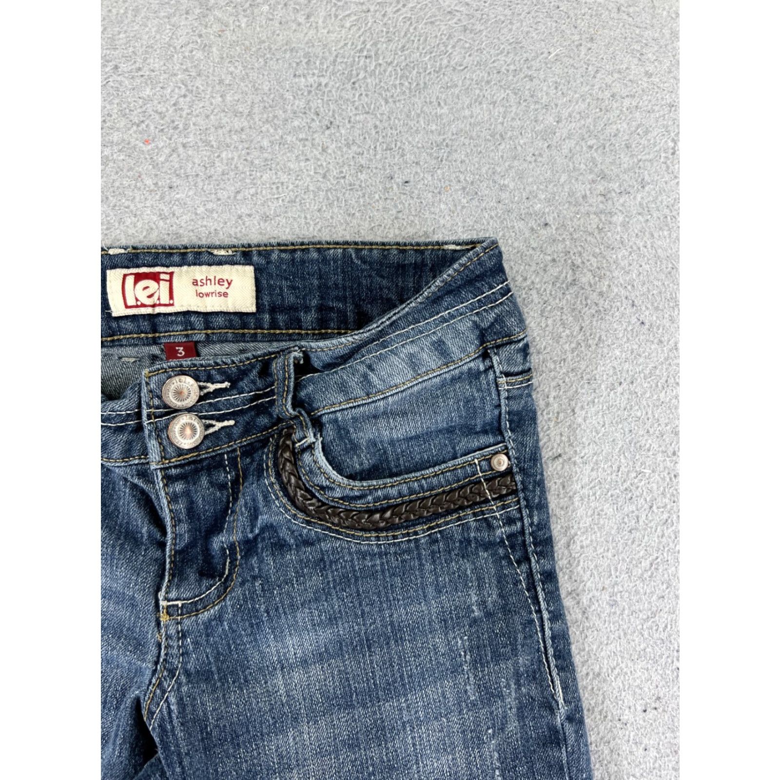 Vintage VINTAGE LEI Shorts Denim Cut-Off Women's 3 25x11 Blue Low Rise 11in Inseam, 5-Pocket, Stretch, Casual Womens Short Size 26" / US 2 / IT 38 - 5 Thumbnail