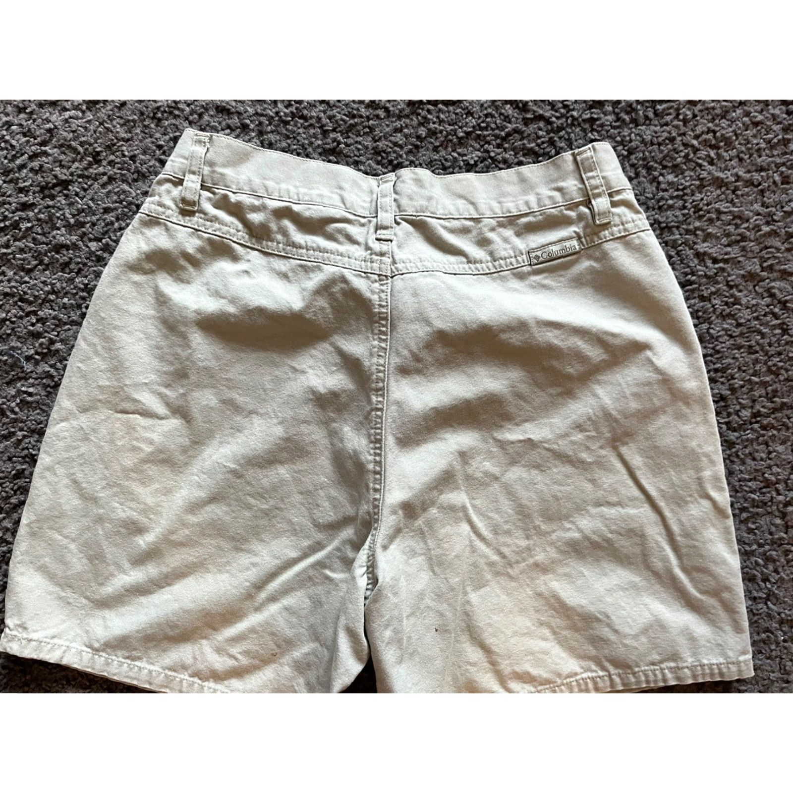 Vintage Columbia Shorts Women’s Size 6 Beige Cotton Hiking Multi Pocket Cargo Chino Casual Size 28" / US 6 / IT 42 - 2 Thumbnail