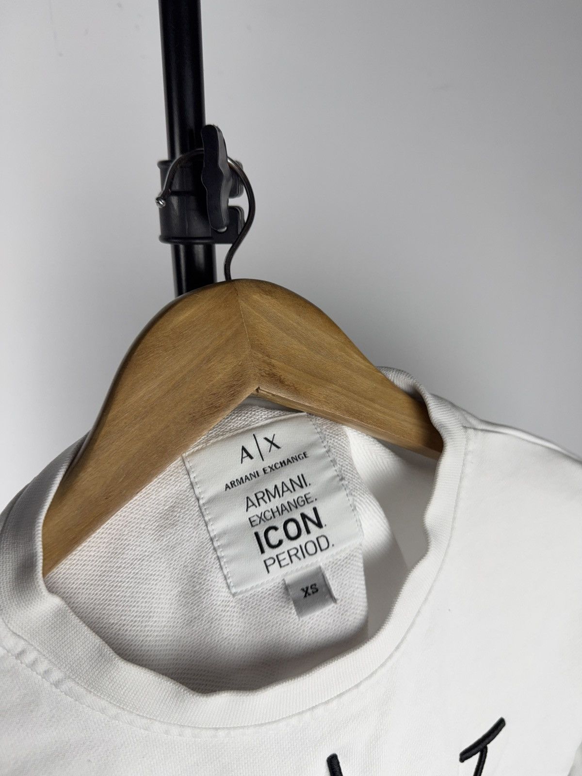 Armani Exchange Armani Exchange ICON Logo Distressed Sleeve Sweatshirt XS Size XS / US 0-2 / IT 36-38 - 8 Thumbnail