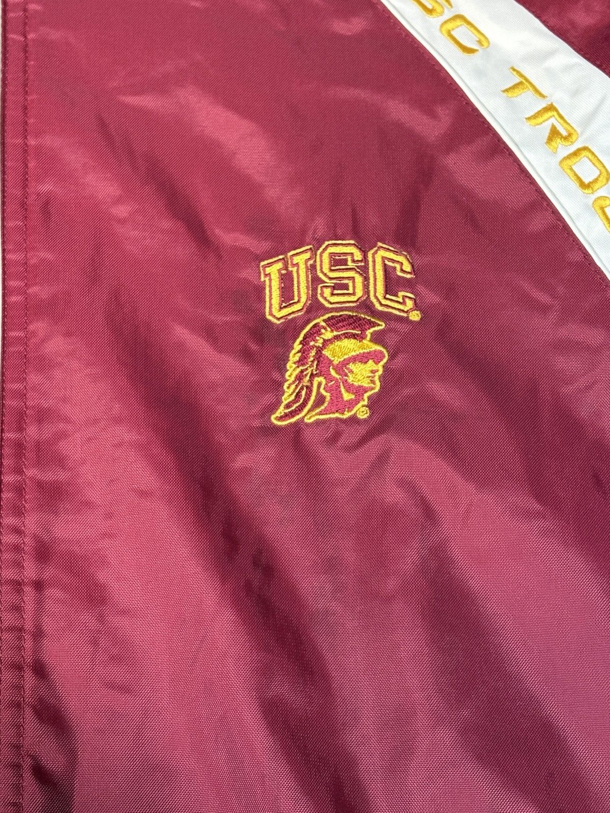 NCAA Vintage 1990s Red Oak USC Windbreaker Size XL 0555 Size US XL / EU 56 / 4 - 8 Thumbnail