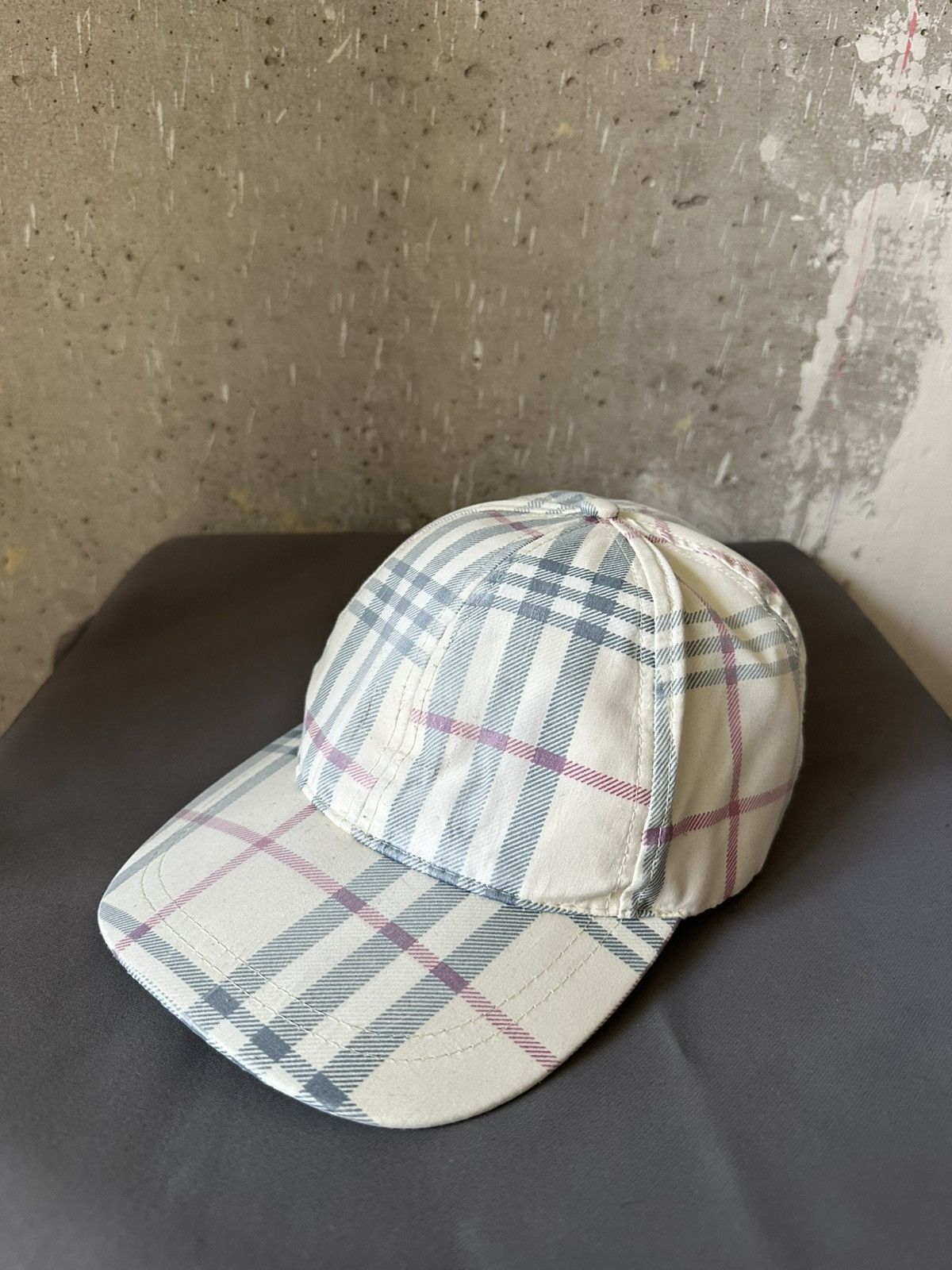 Burberry × Streetwear × Vintage Rare Vintage 90S Burberry