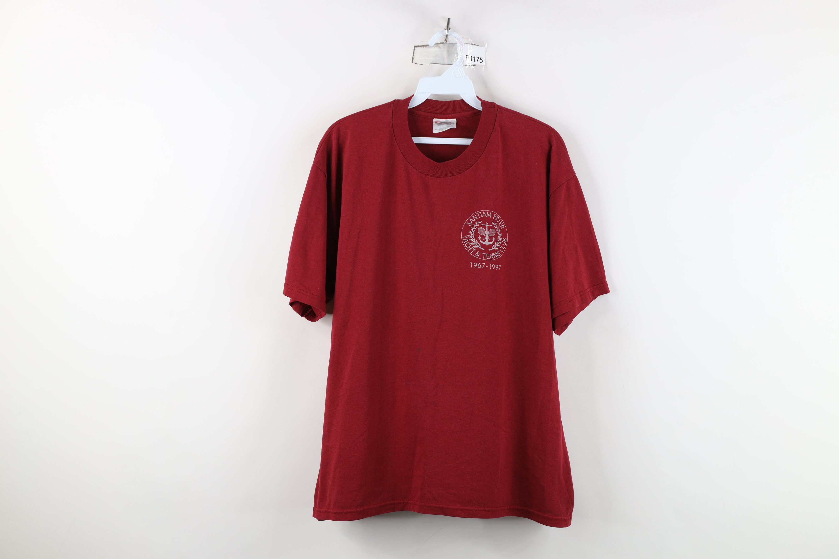 Vintage Vintage 90s Santiam River Yacht Tennis Club T-Shirt Red Size US L / EU 52-54 / 3 - 1 Thumbnail