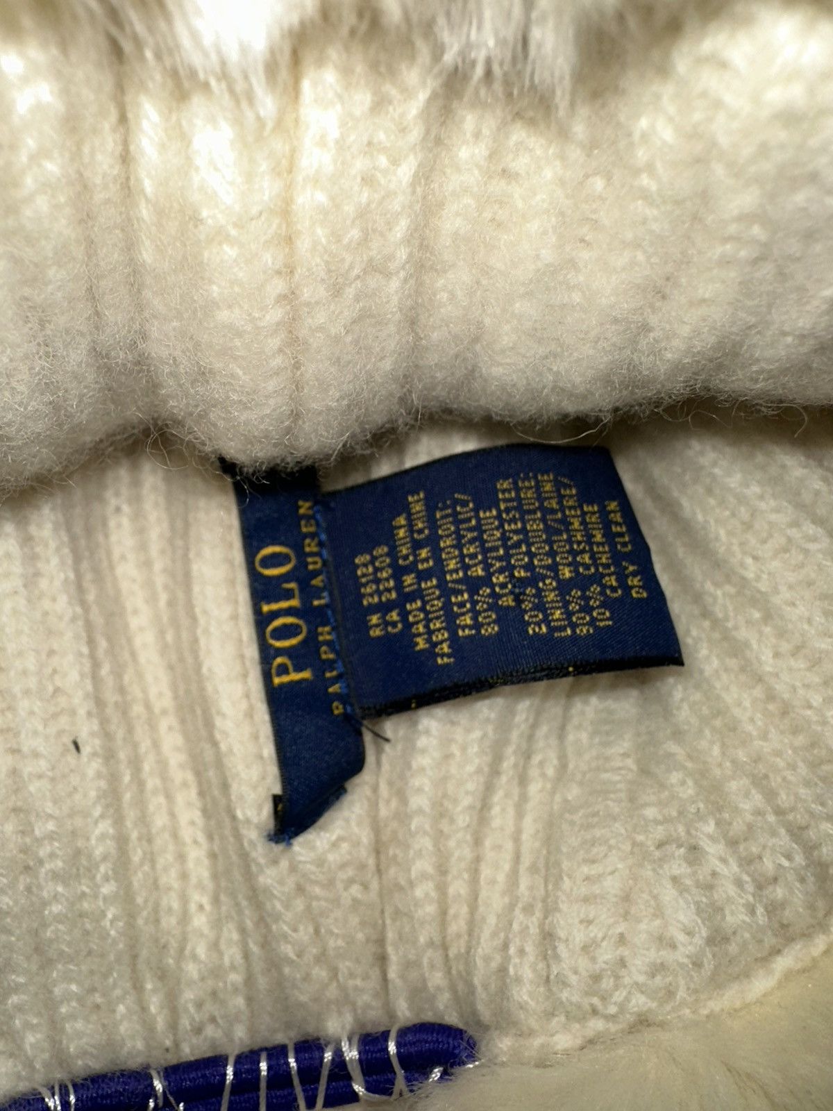 Polo Ralph Lauren Vintage Cream Fur Hat with Pom Poms – Soft Winter Piece Size ONE SIZE - 2 Thumbnail