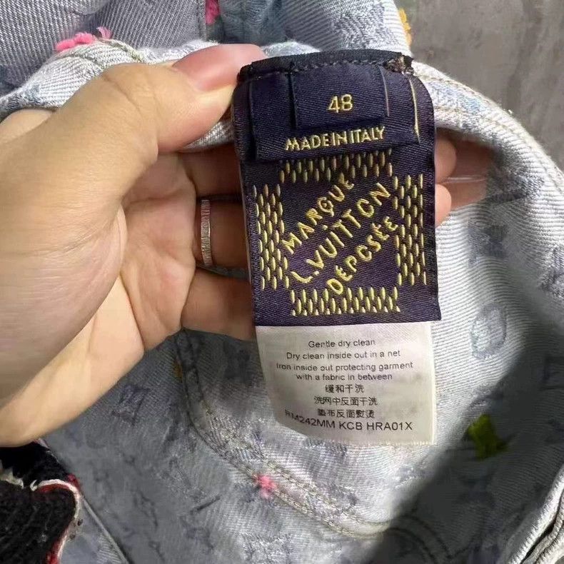 Louis Vuitton LOUIS VUITTON Blue Tyler full logo denim jacket 2501-Nexta Size US M / EU 48-50 / 2 - 3 Thumbnail