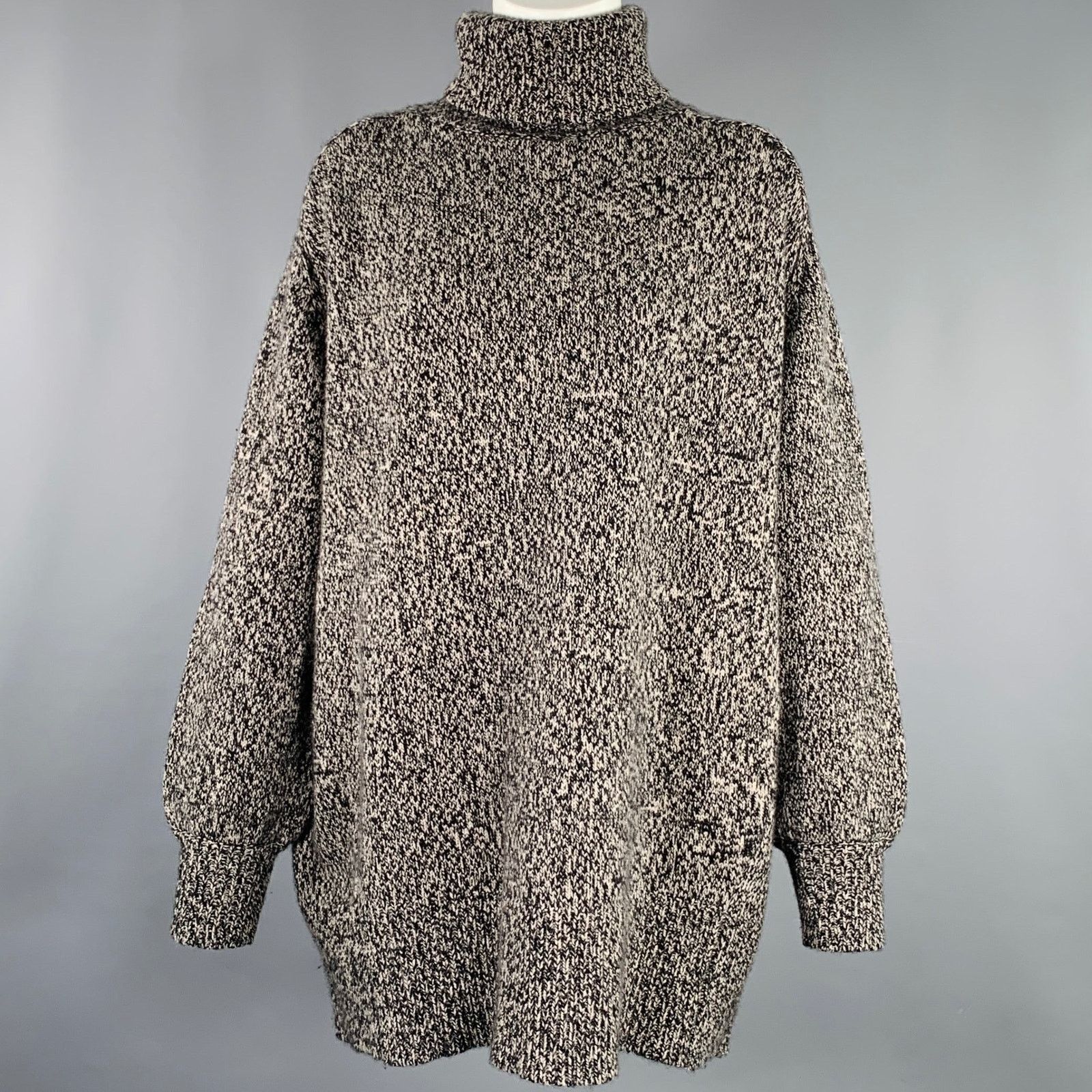 CO CO Size M Black White Cashmere Knit Turtleneck Sweater Size M / US 6-8 / IT 42-44 - 1 Thumbnail