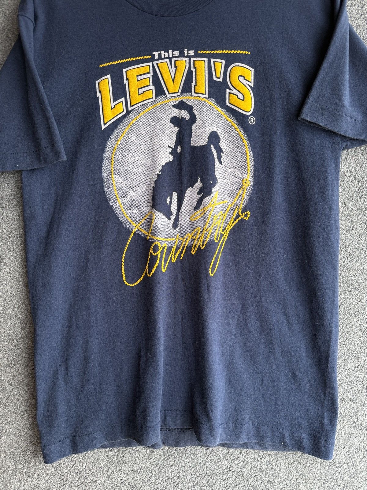 Levi's × Levi's Vintage Clothing × Vintage Vintage This Is Levi’s Country Rodeo Cowboy T Shirt 90s 80s Size US M / EU 48-50 / 2 - 3 Thumbnail