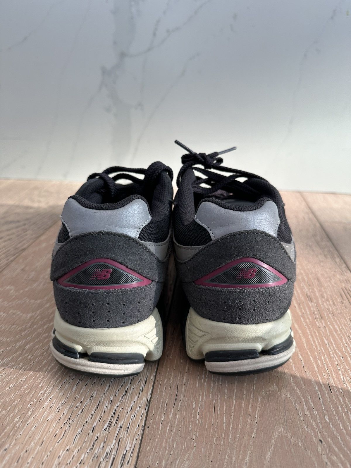 New Balance New Balance 2002R Black Grey Size US 9 / EU 42 - 3 Thumbnail