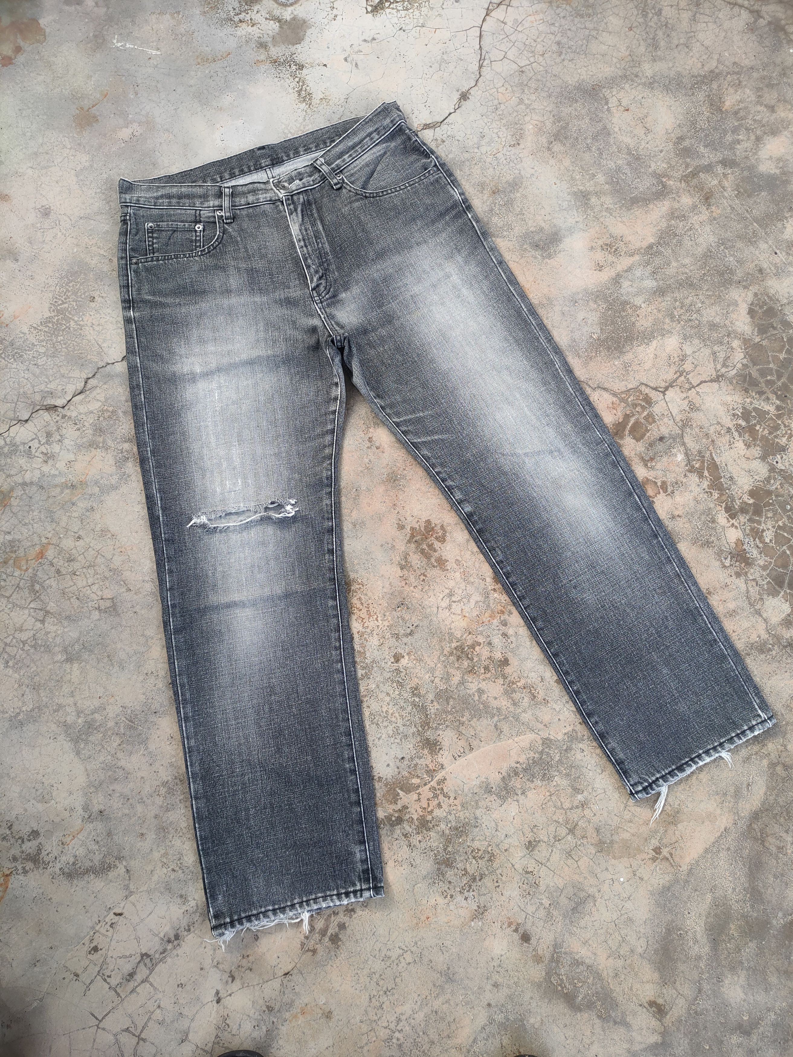 Japanese Brand #JAPANESE VINTAGE BLACK FADED RIPPED JEANS DENIM PANTS Size US 34 / EU 50 - 3 Thumbnail