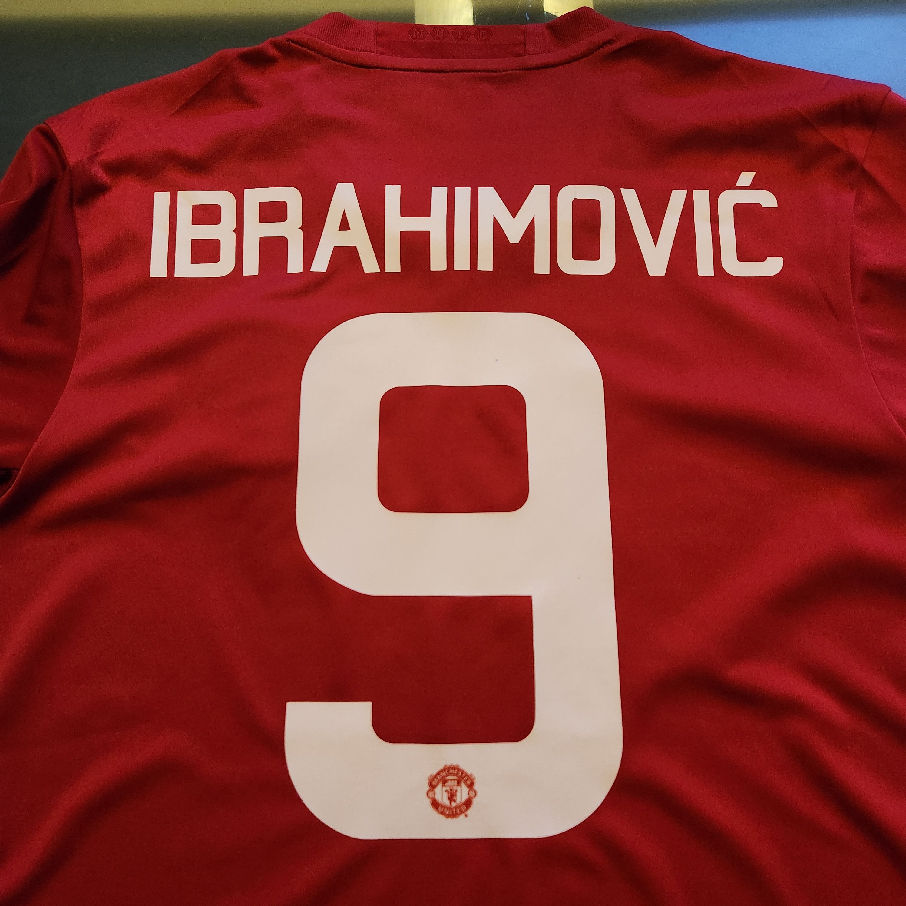 Nike Authentic Manchester United IBRA 2016-2017 EFL Cup MDT Home Size US M / EU 48-50 / 2 - 4 Thumbnail