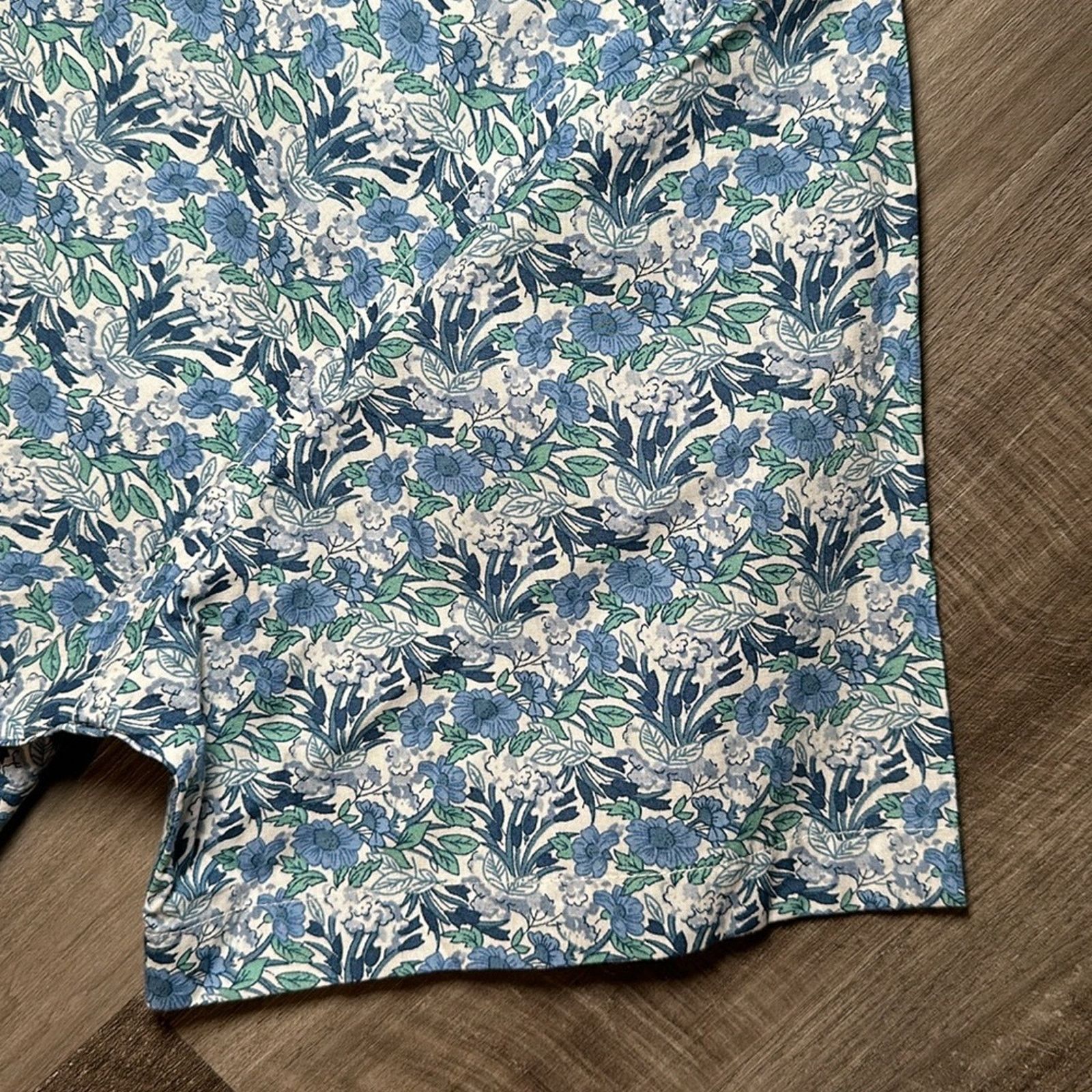 Slate & Stone Slate & Stone Garden Print Poplin Short Sleeve - Medium Size US M / EU 48-50 / 2 - 4 Thumbnail