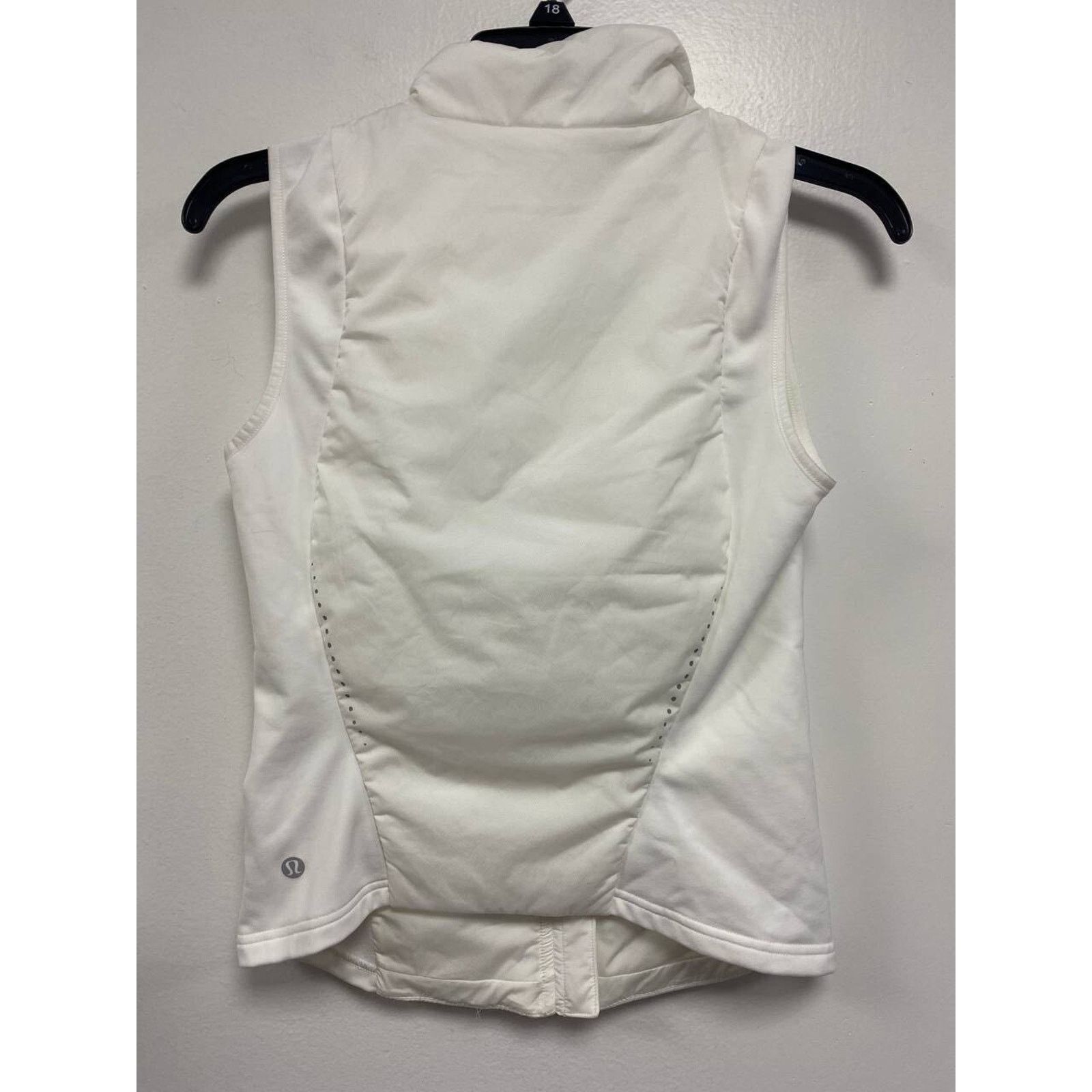 Athleta Athleta Underwire Lined Built Multiway Straps Top М A000043 Size M / US 6-8 / IT 42-44 - 2 Thumbnail