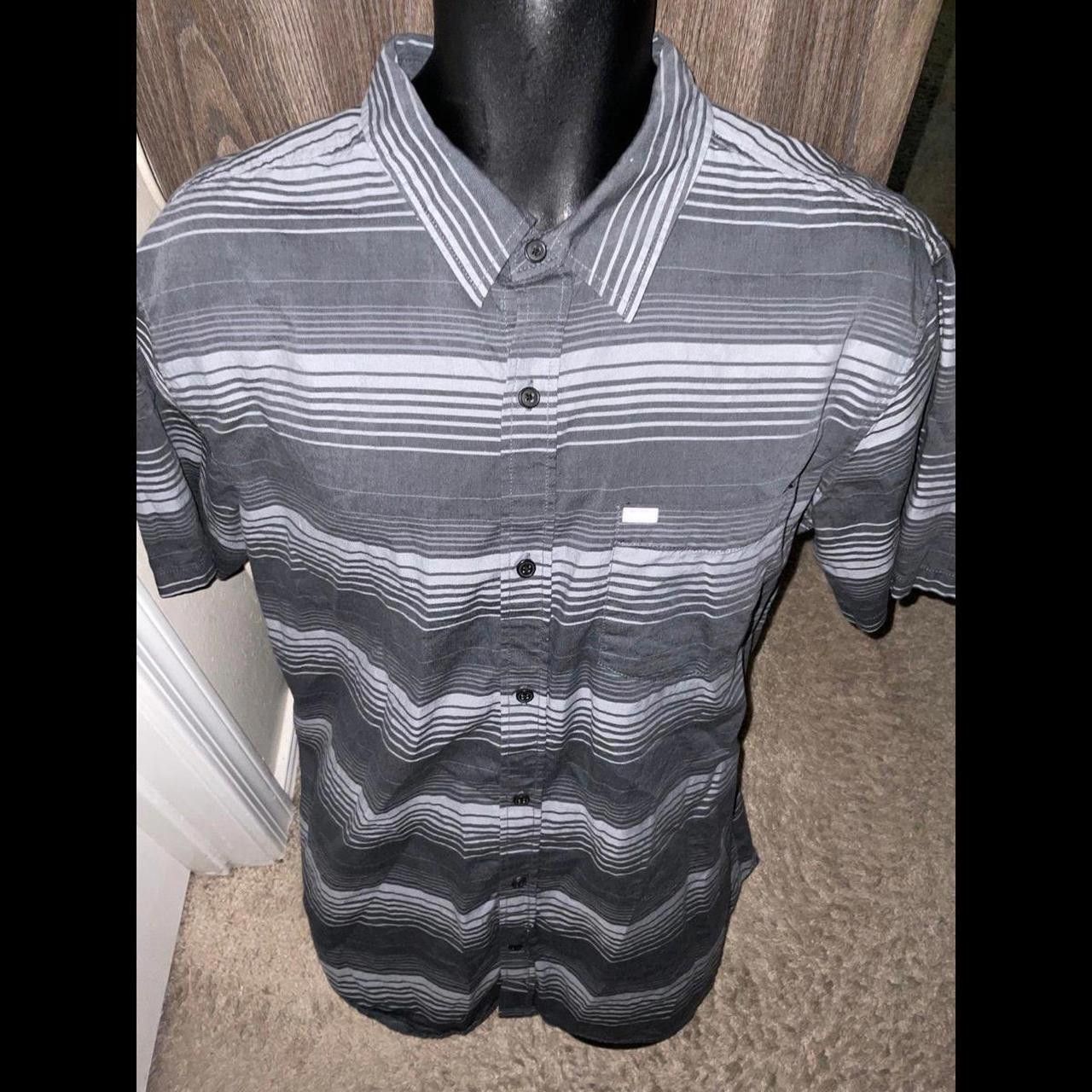 Hurley Mens Used Size Xl Button Size US XL / EU 56 / 4 - 1 Thumbnail