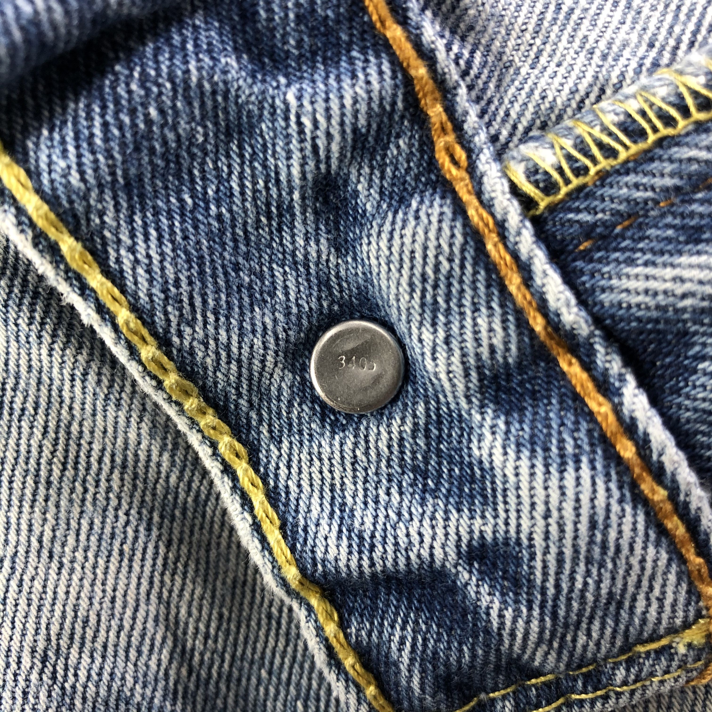 Levi's Vintage Light Wash Levis 505 Jeans-J3273 Size US 35 - 11 Thumbnail