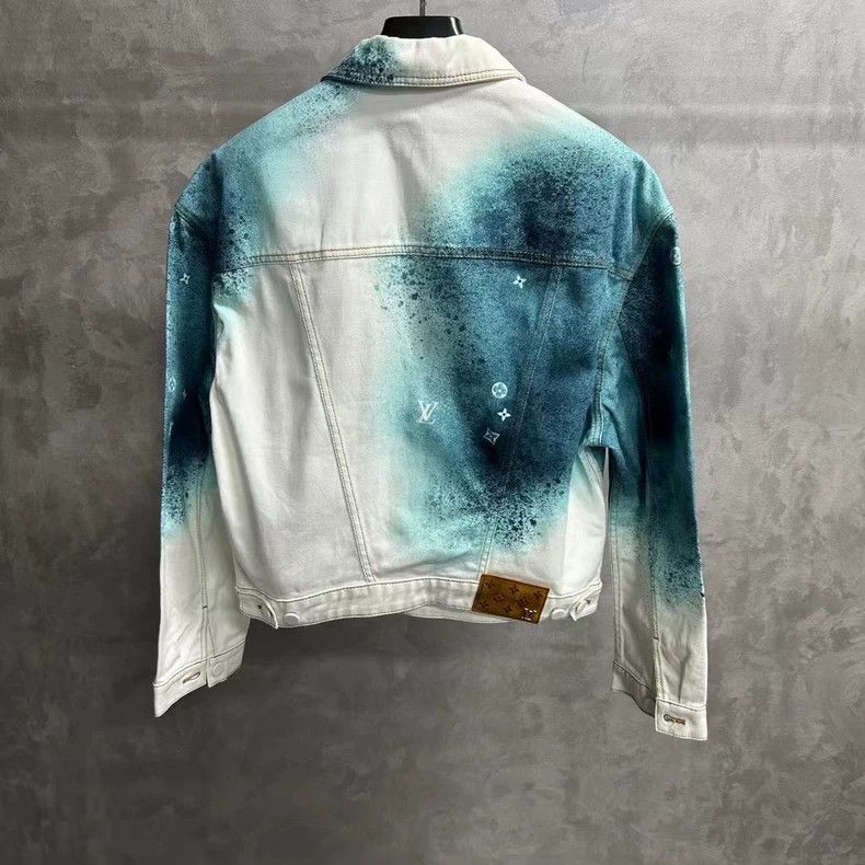 Louis Vuitton Louis Vuitton White and green gradient print logo denim ja Size US S / EU 44-46 / 1 - 2 Thumbnail