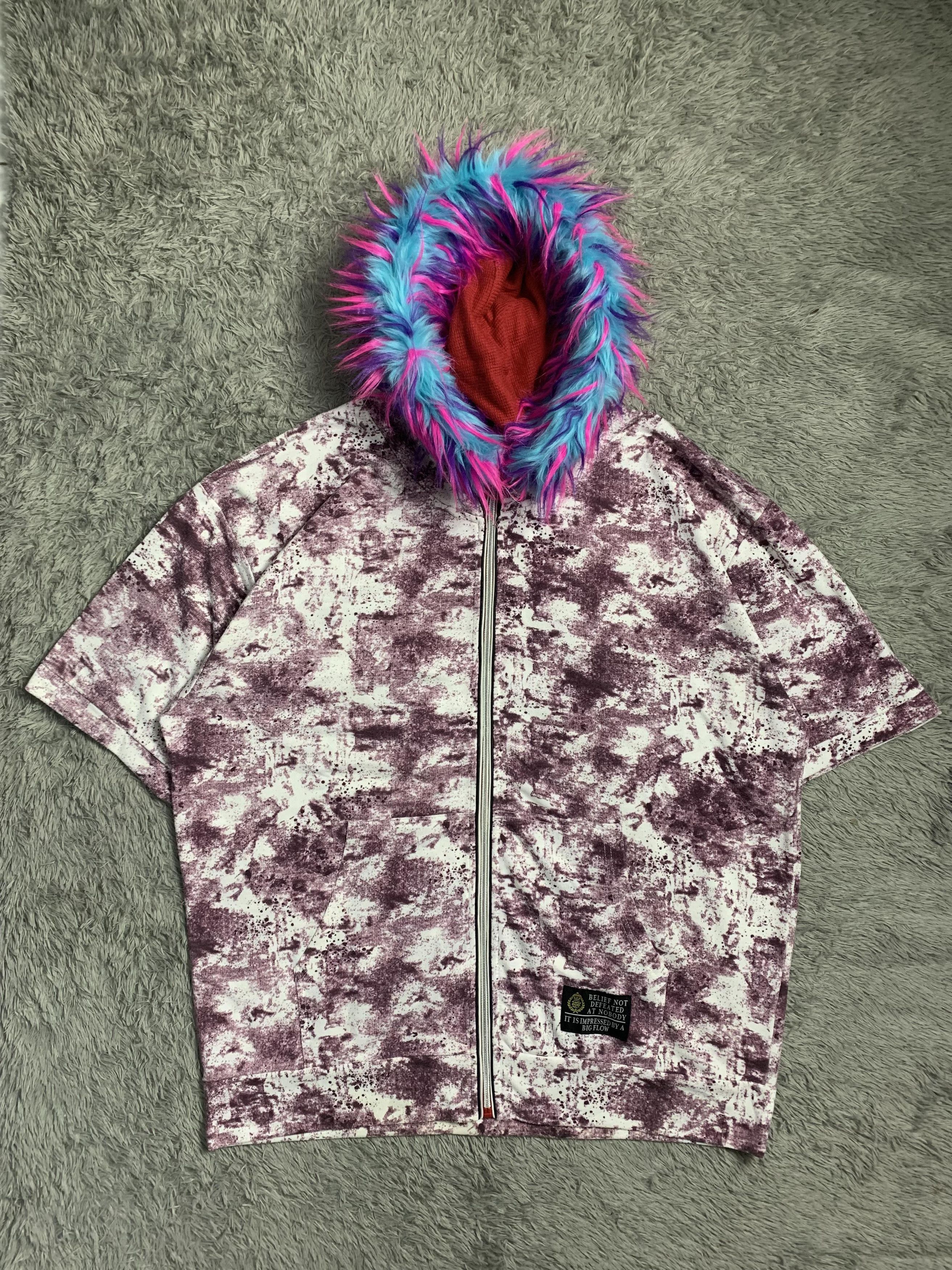Japanese Brand Boxy Oversized Short Sleeve Fur Hoodie Time Step Size US XXL / EU 58 / 5 - 1 Thumbnail