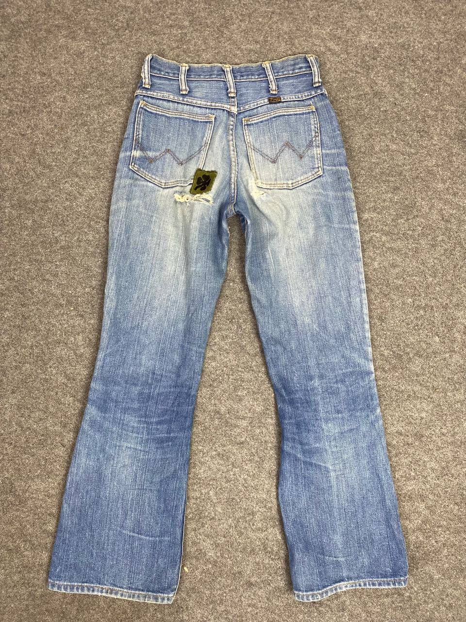 Wrangler Vintage wrangler bootcut flare distressed denim Size US 28 / EU 44 - 1 Thumbnail