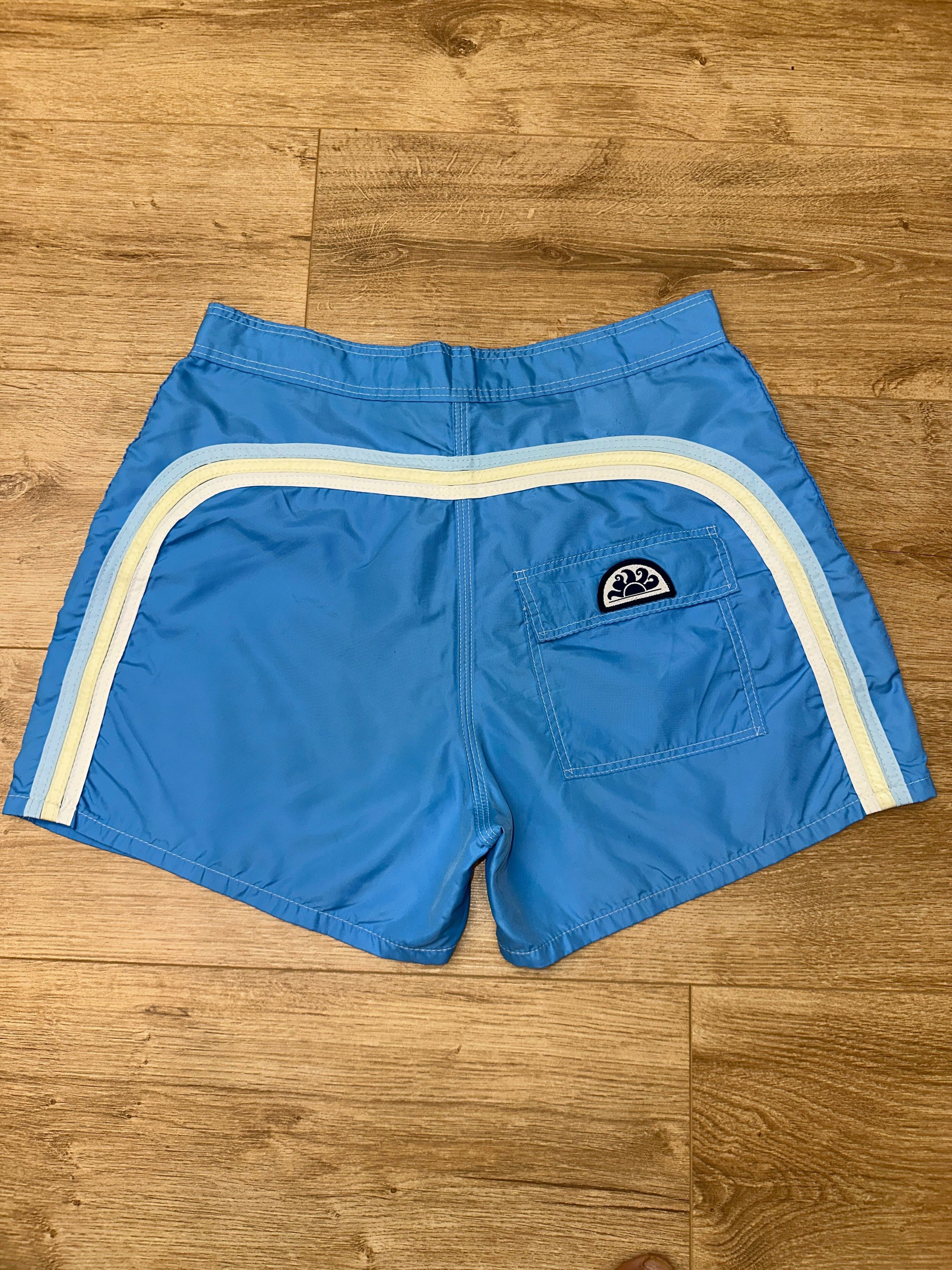 Sundek Rainbow 501 Vintage 31 Sundek USA Surf Swim Shorts Size 31 Size US 31 - 1 Thumbnail