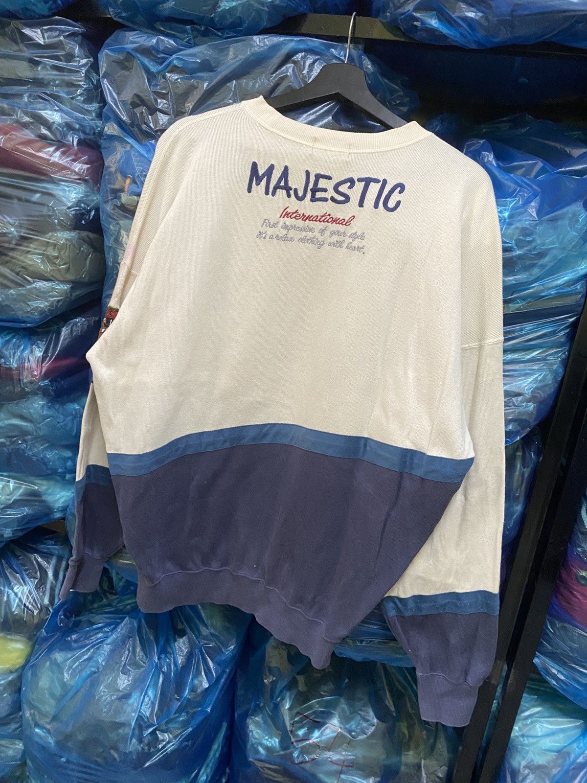 Majestic Vintage Majestic Casino Bulldog Graphic Sweatshirt Size 48 Size US M / EU 48-50 / 2 - 7 Thumbnail