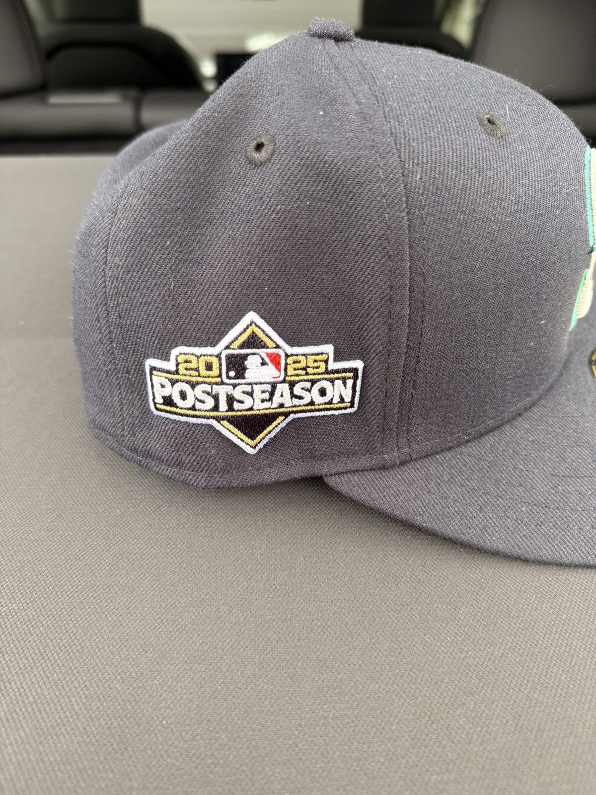 New Era Navy Seattle Mariners 2025 Postseason Fitted 7 1/2 Size ONE SIZE - 4 Thumbnail