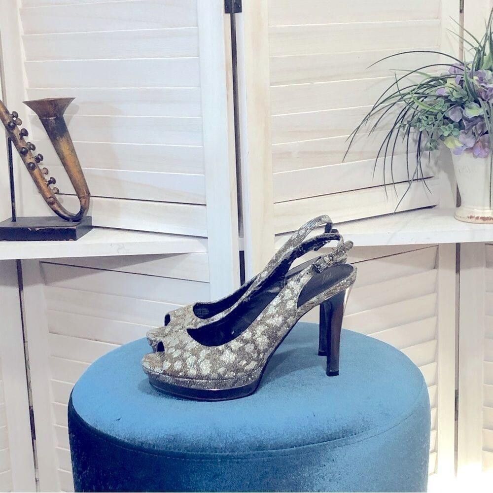 Marc Fisher Marc Fisher golden silver metallic shine platform heel 8.5 Size US 8.5 / IT 38.5 - 1 Thumbnail
