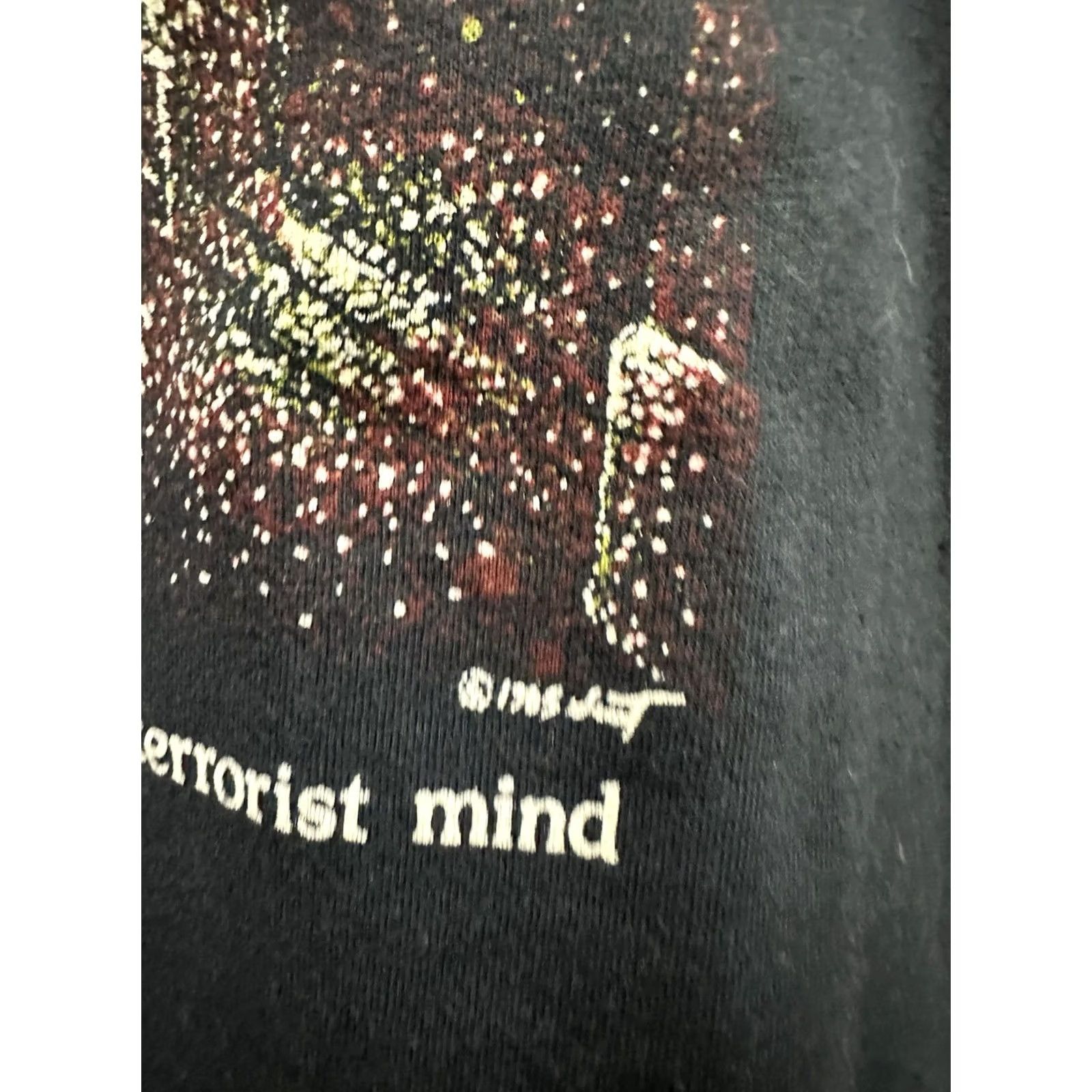 Hanes Hanes Black T-Shirt M VTG 80s DOE Last Thing On Terrorist Mind SWAT MP3 Gun Military Energy Power HK H&K AK47 Mens Size US M / EU 48-50 / 2 - 5 Thumbnail