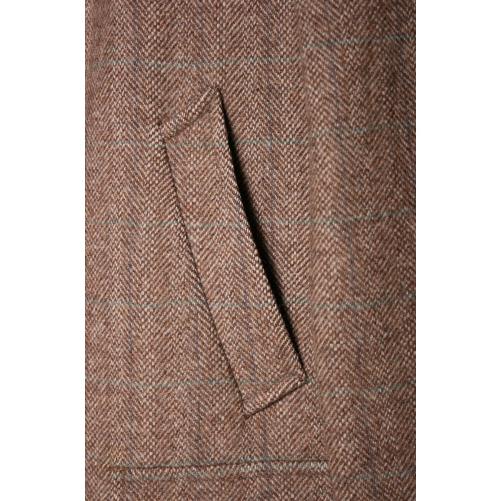 Pendleton VINTAGE Pendleton Brown Herringbone Tweed 100% Wool Quilt Lined Overcoat Sz. 44 Coat Mens Wool Herringbone 1940s 50s 60s 70s Size US S / EU 44-46 / 1 - 3 Thumbnail