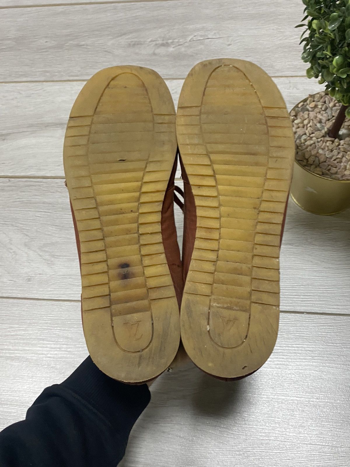Vintage Louis Vuitton vintage suede sneakers boots Size US 8.5 / EU 41-42 - 3 Thumbnail