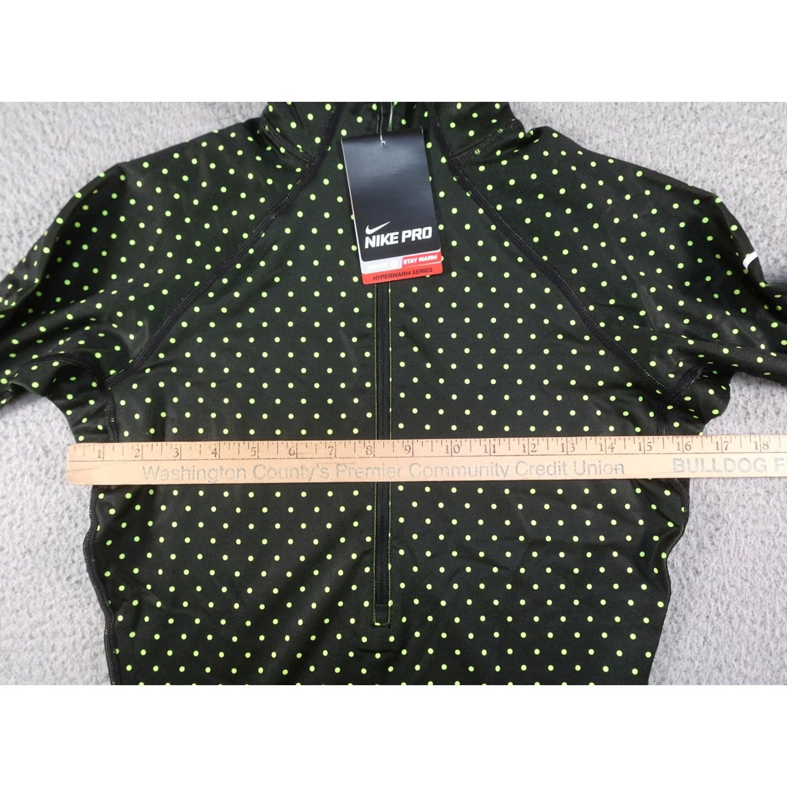 Nike Nike Pro Hyperwarm Shirt Womens Small Black Dri-Fit 1/4 Zip Polka Dot Running Size S / US 4 / IT 40 - 7 Thumbnail