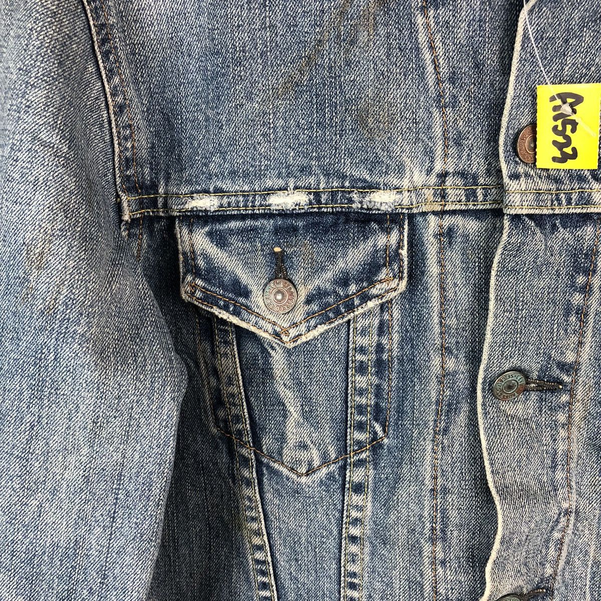Levi's Levis ripped distressed vintage Blue Denim Jacket #A1523 Size US M / EU 48-50 / 2 - 9 Thumbnail